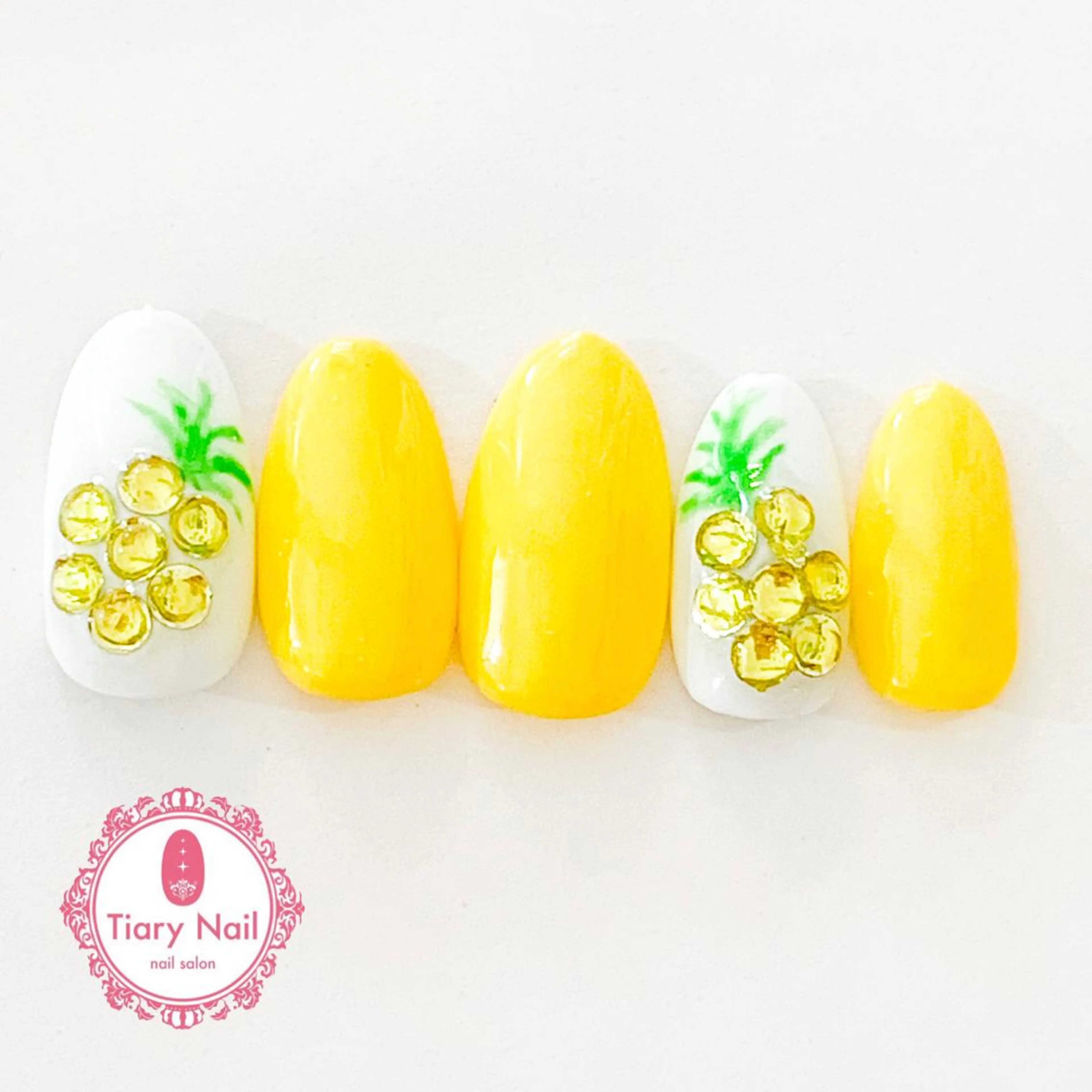 ネイル ハンドネイル 💗🪽Tiary Nail🪽💗のネイルデザイン