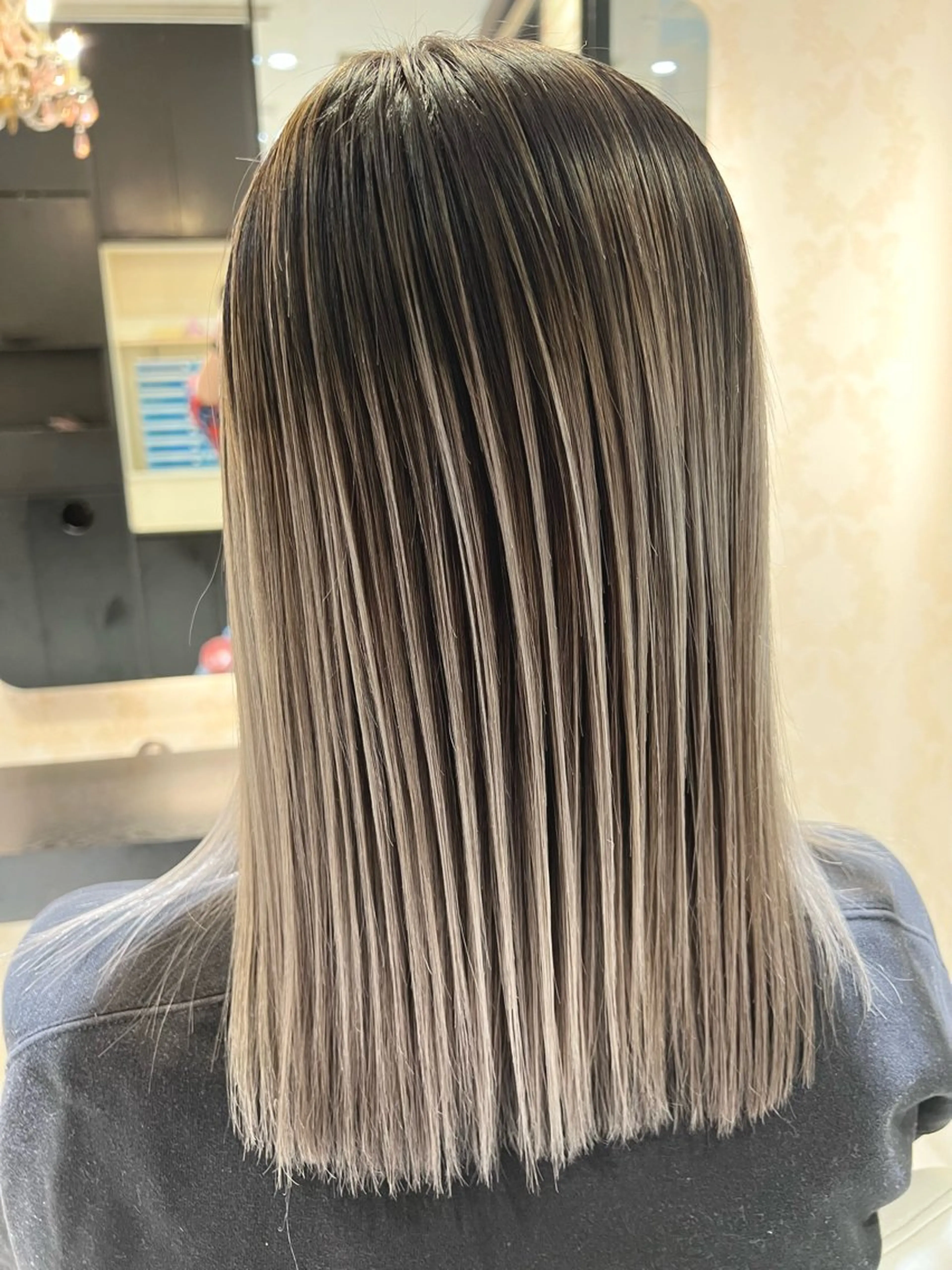ミディアム カラー ボブ/ハイトーン髪質 改善/越谷✨クラモチのヘアスタイル