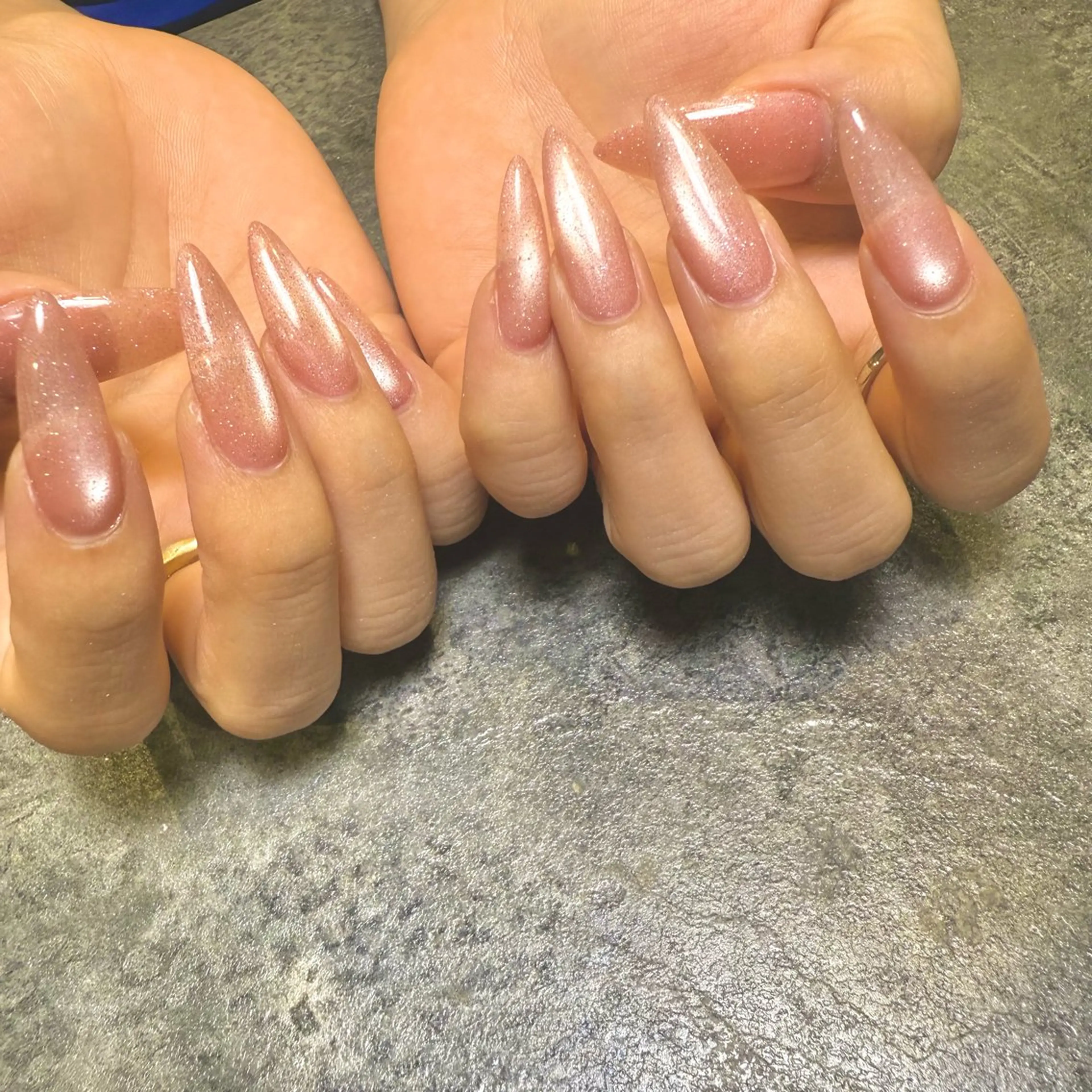 ロング Mente 自由が丘所属・林 麗華のネイルデザイン