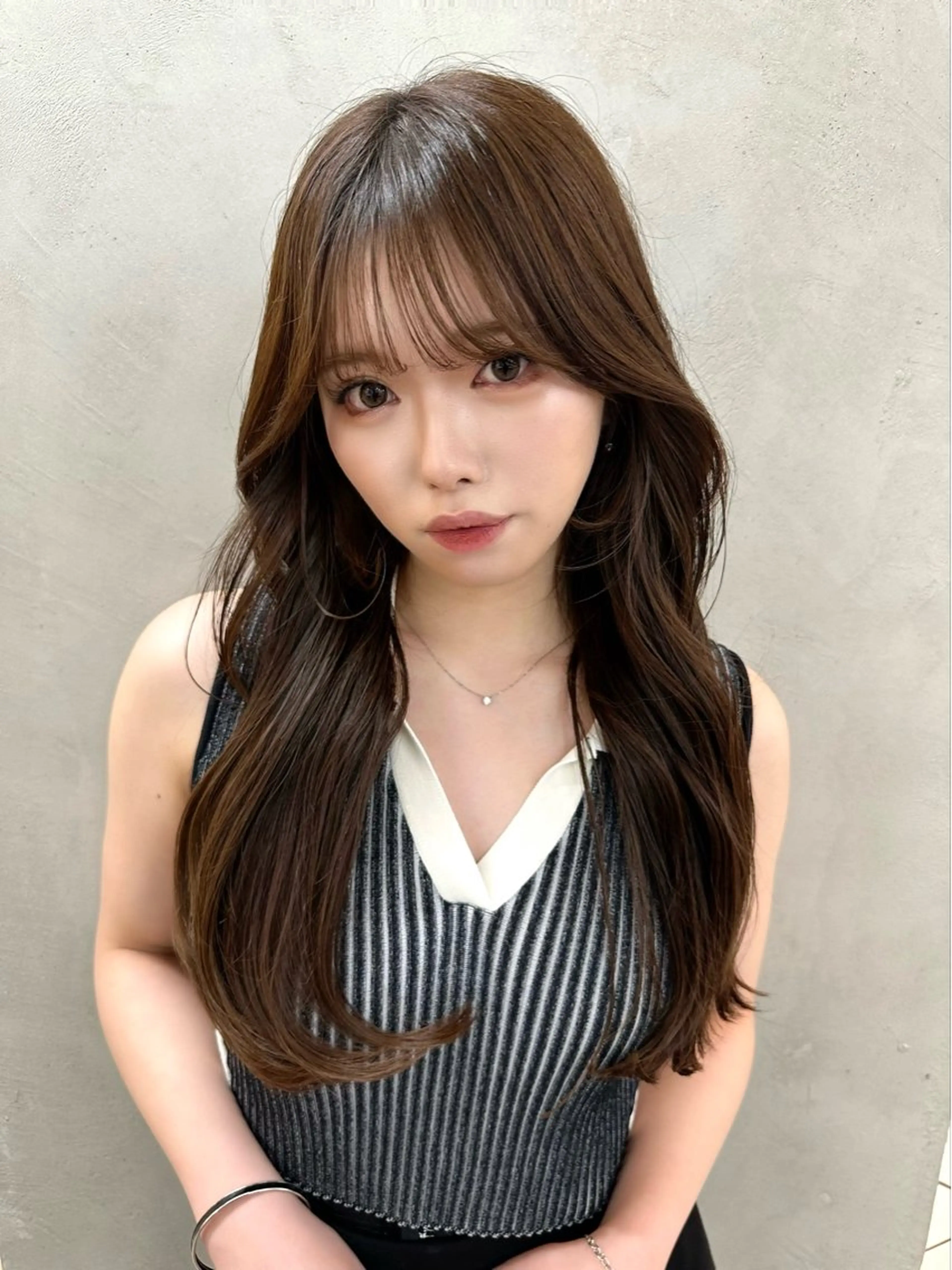 ロング カラー ミディアムレイヤー 添田晃基のヘアスタイル