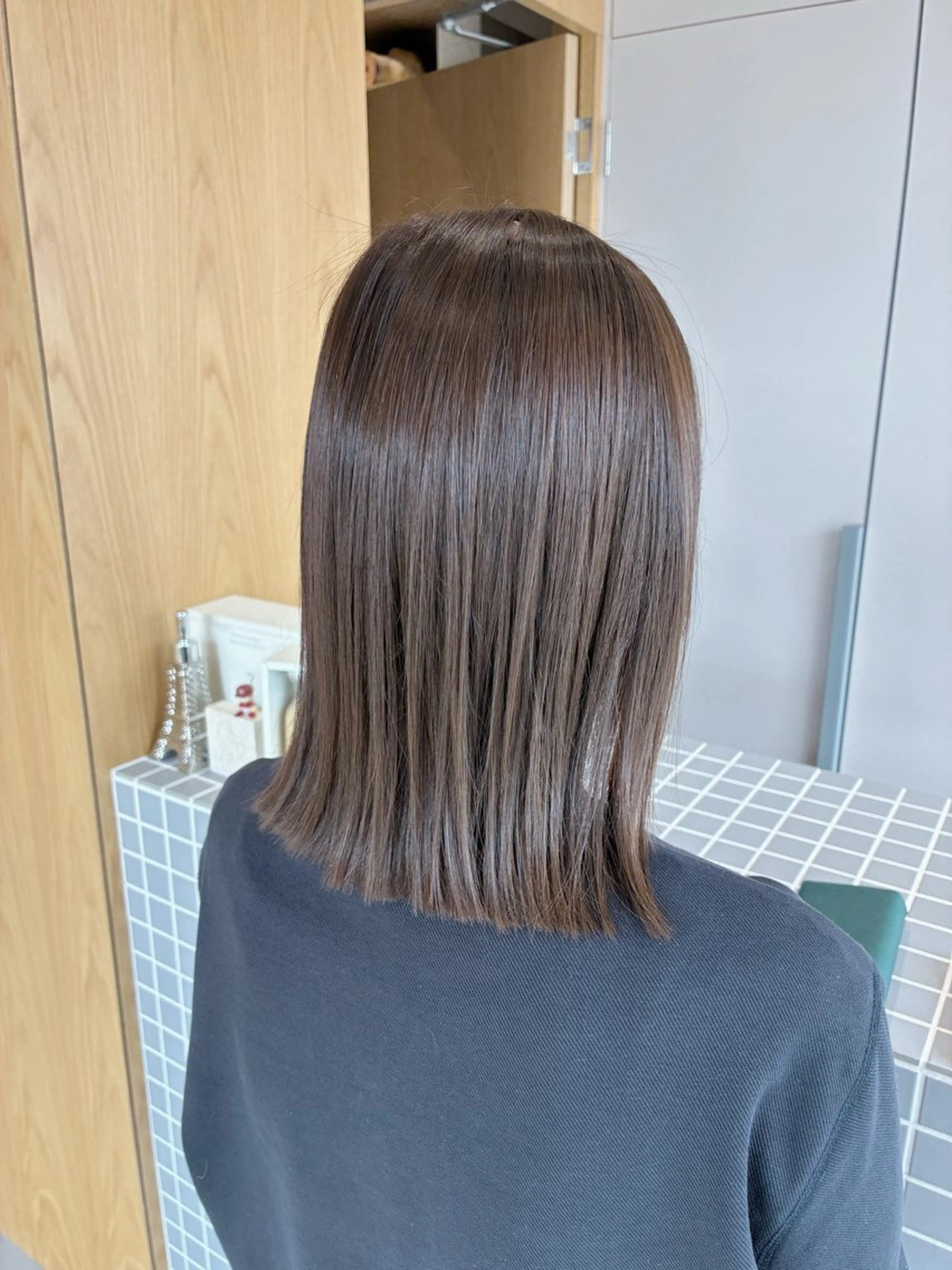 ミディアム カラー ヘアカラー 榎本 亜衣のヘアスタイル