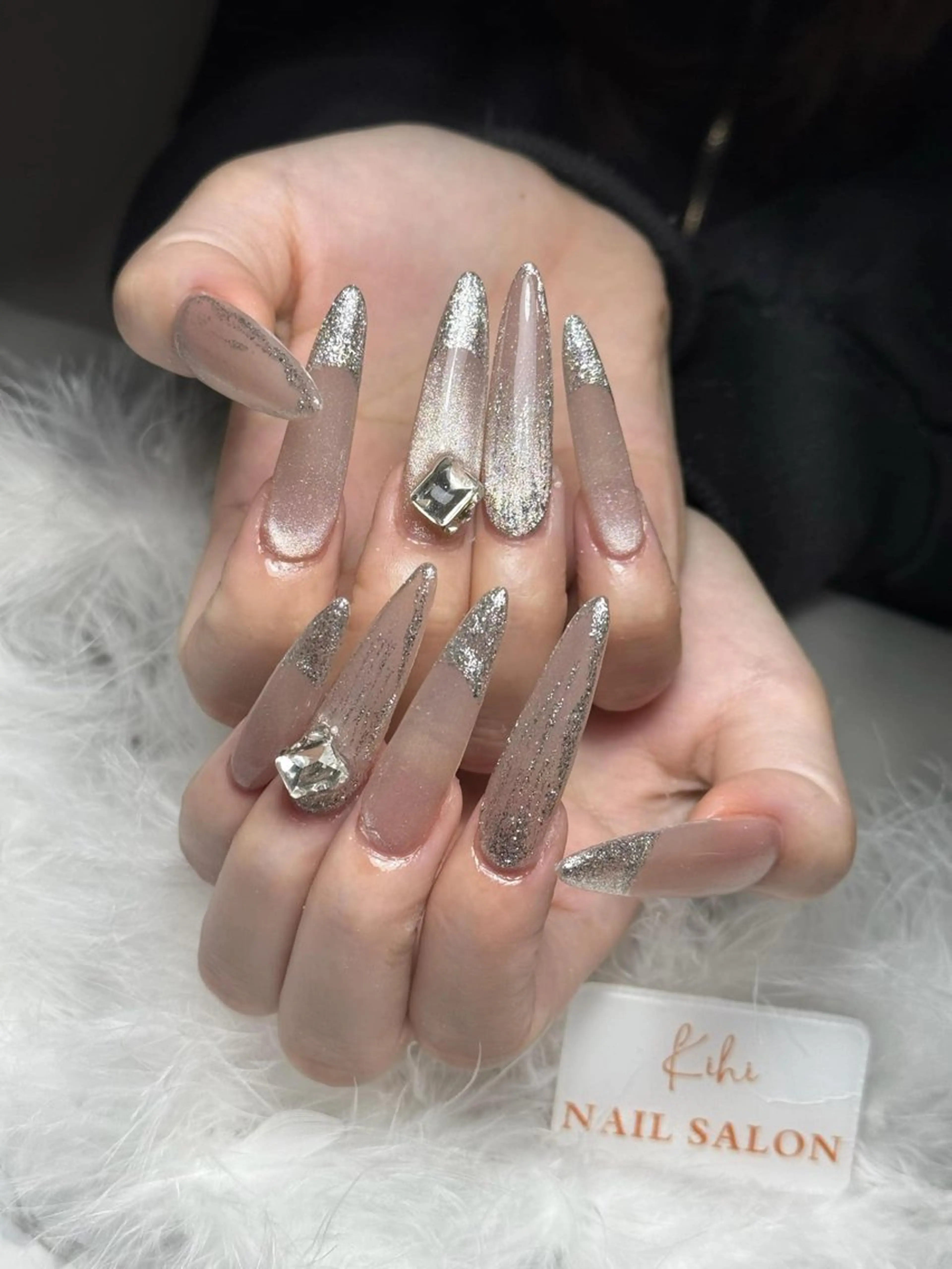 ネイル アートネイル フレンチネイル ジェルネイル グラデーション 韓国ネイル ハンドネイル 💕鈴木ユリ パラジェル/オフ無料のネイルデザイン