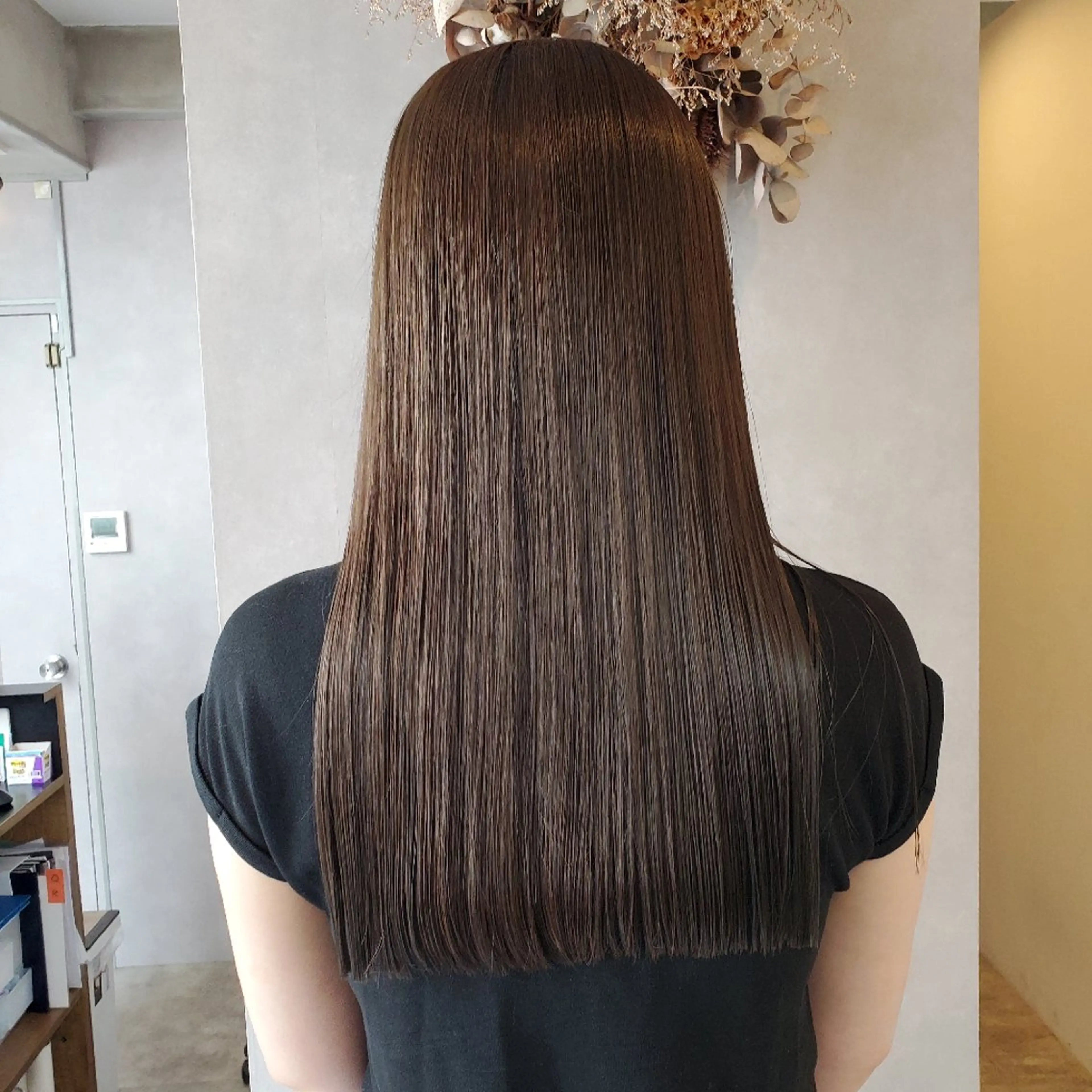 ロング カラー 透明感カラー ロング 手島 大貴のヘアスタイル