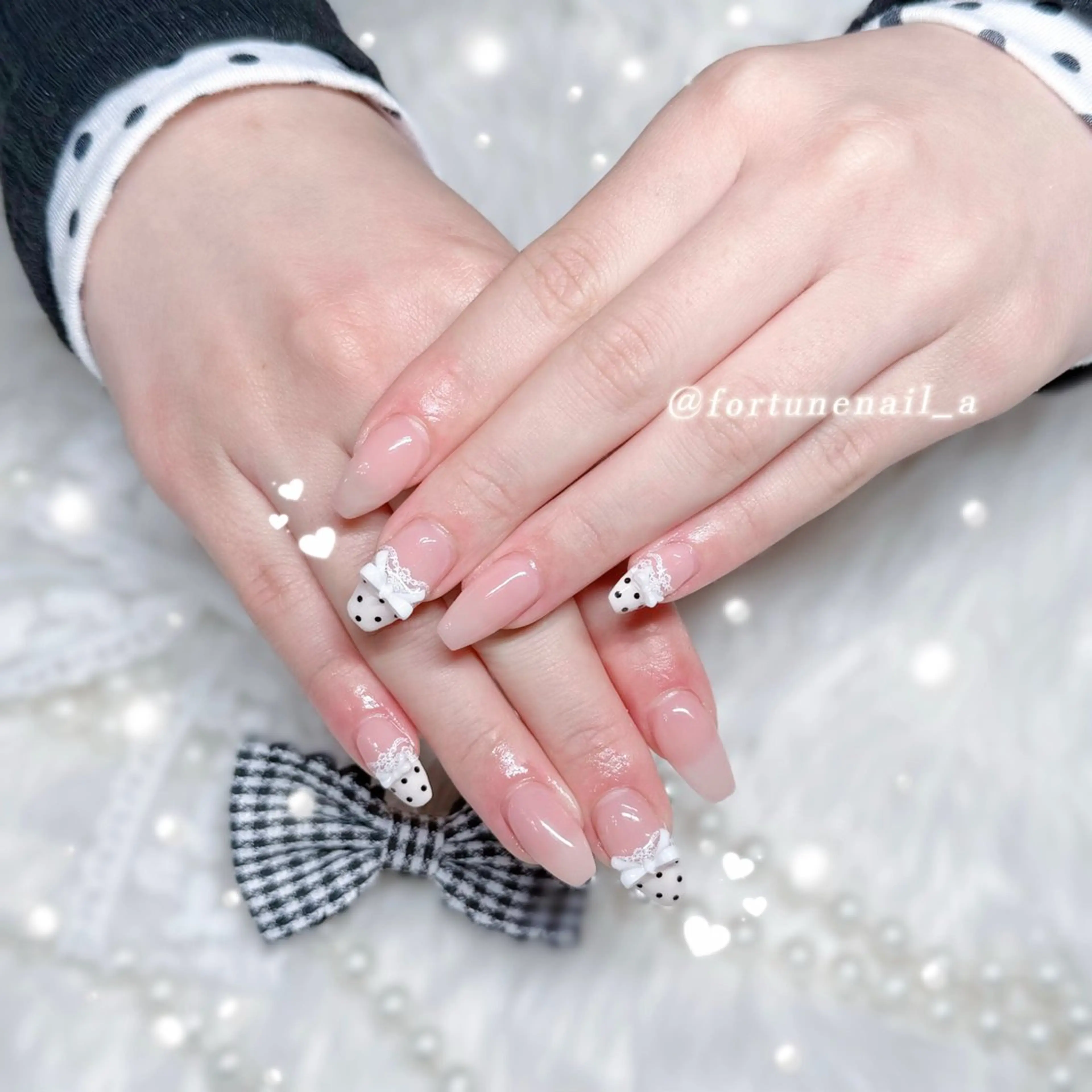 ネイル ドット ハンドネイル ✩.*🎀 aoi🎀のネイルデザイン