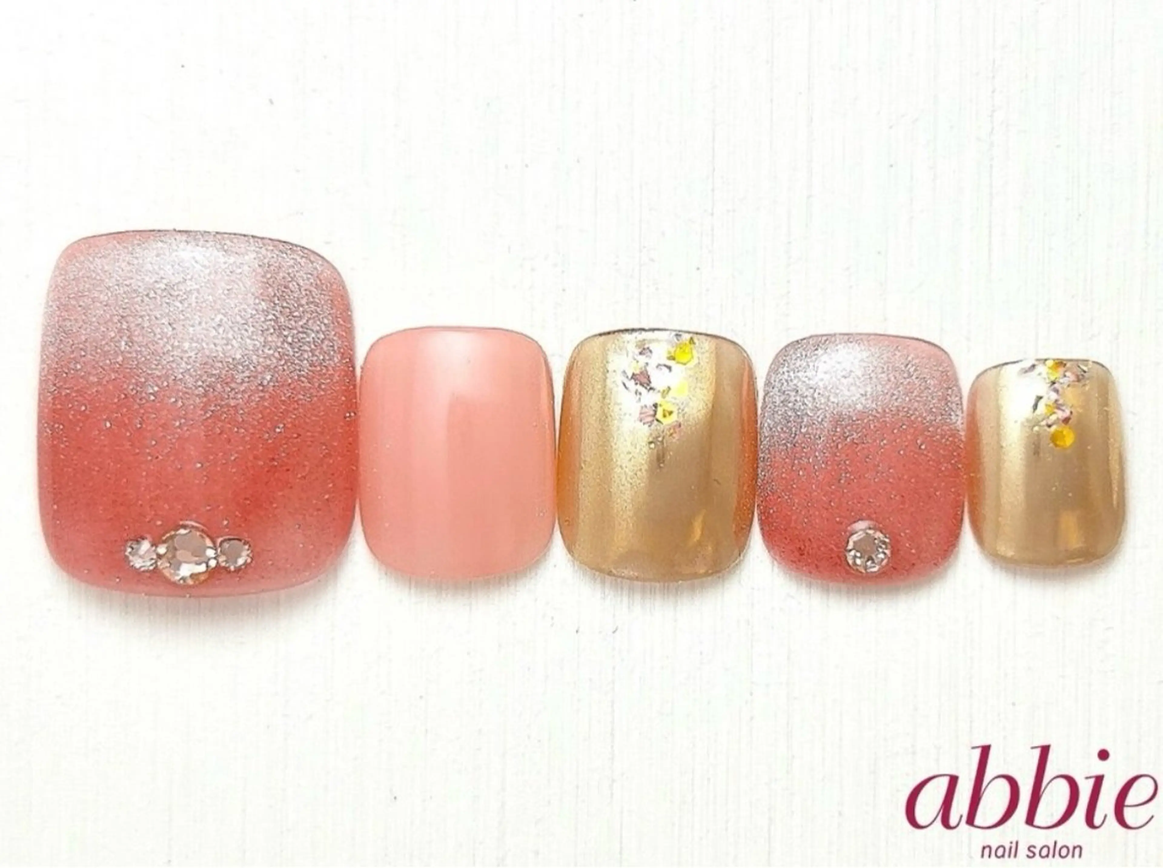 4/18(土)10:30~フットデザインネイル(デザイン、色指定)90分💅※オフなしのみ@abbie目白店の写真