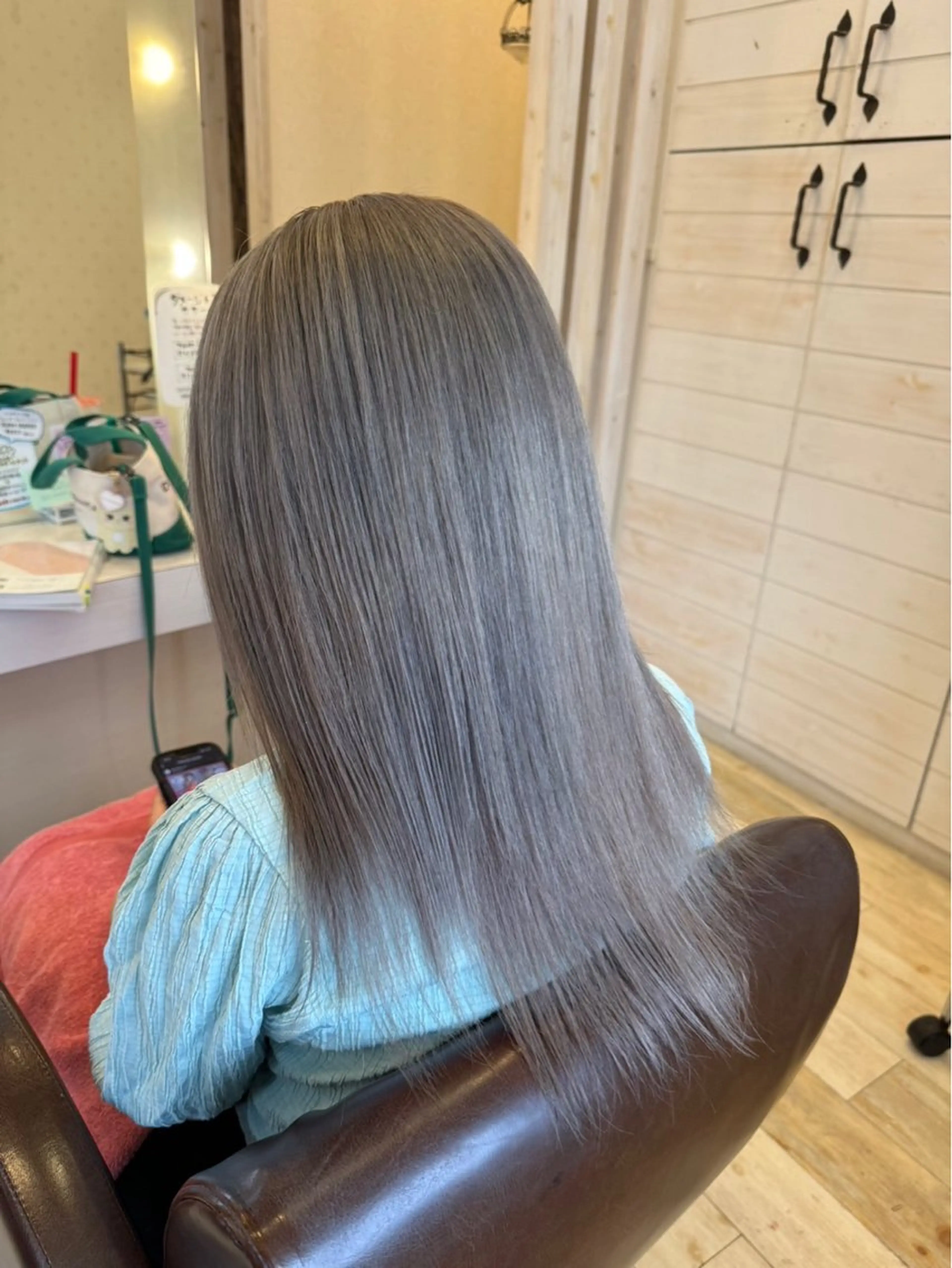 ロング カラー ブリーチ ケアブリーチ ダブルカラー 東恩納 誠のヘアスタイル