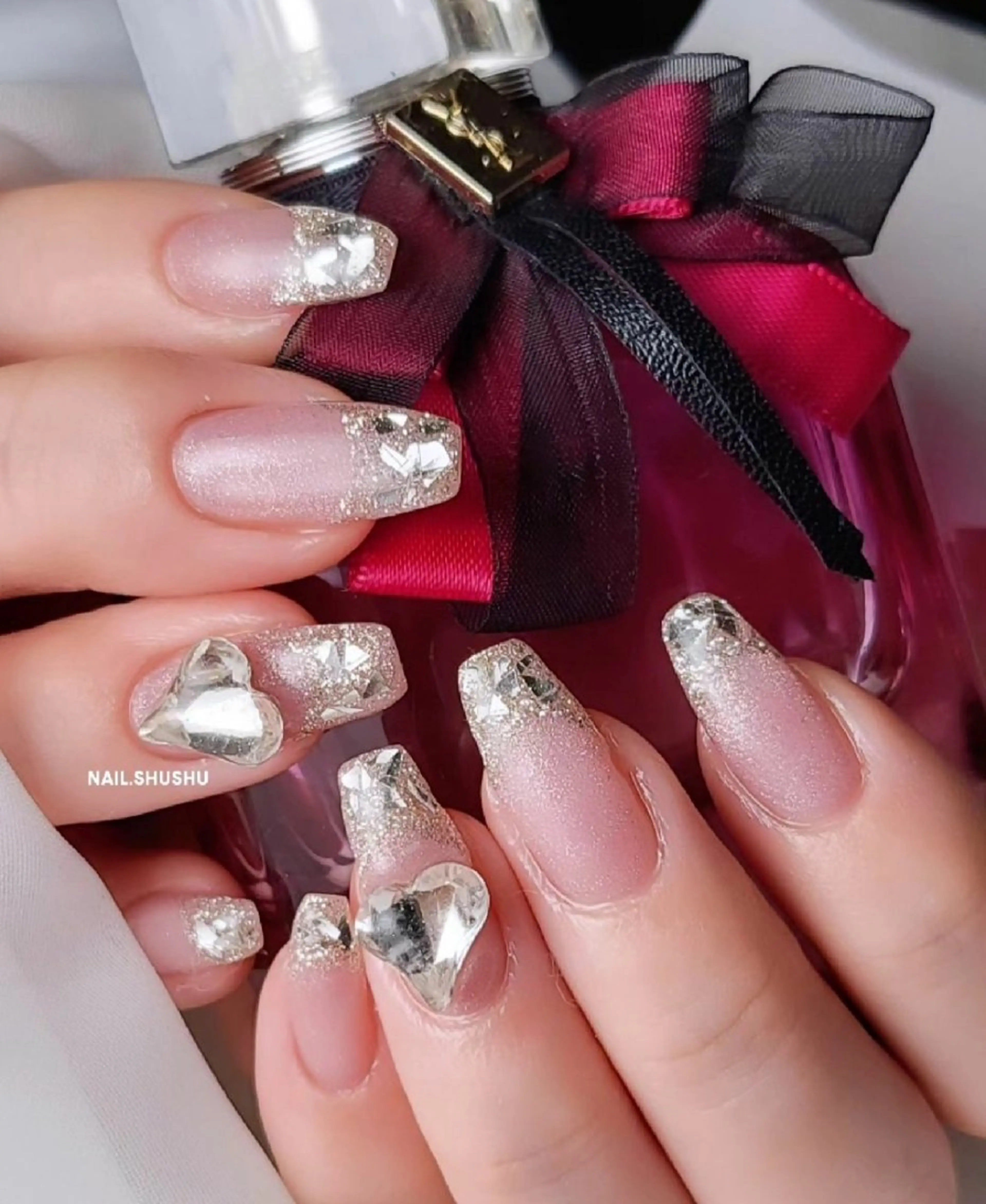 ネイル 持ち込み ニュアンスネイル ワンカラーネイル シンプルネイル 冬ネイル ハンドネイル 3dパーツ/流行り 👧shushu❤️のネイルデザイン