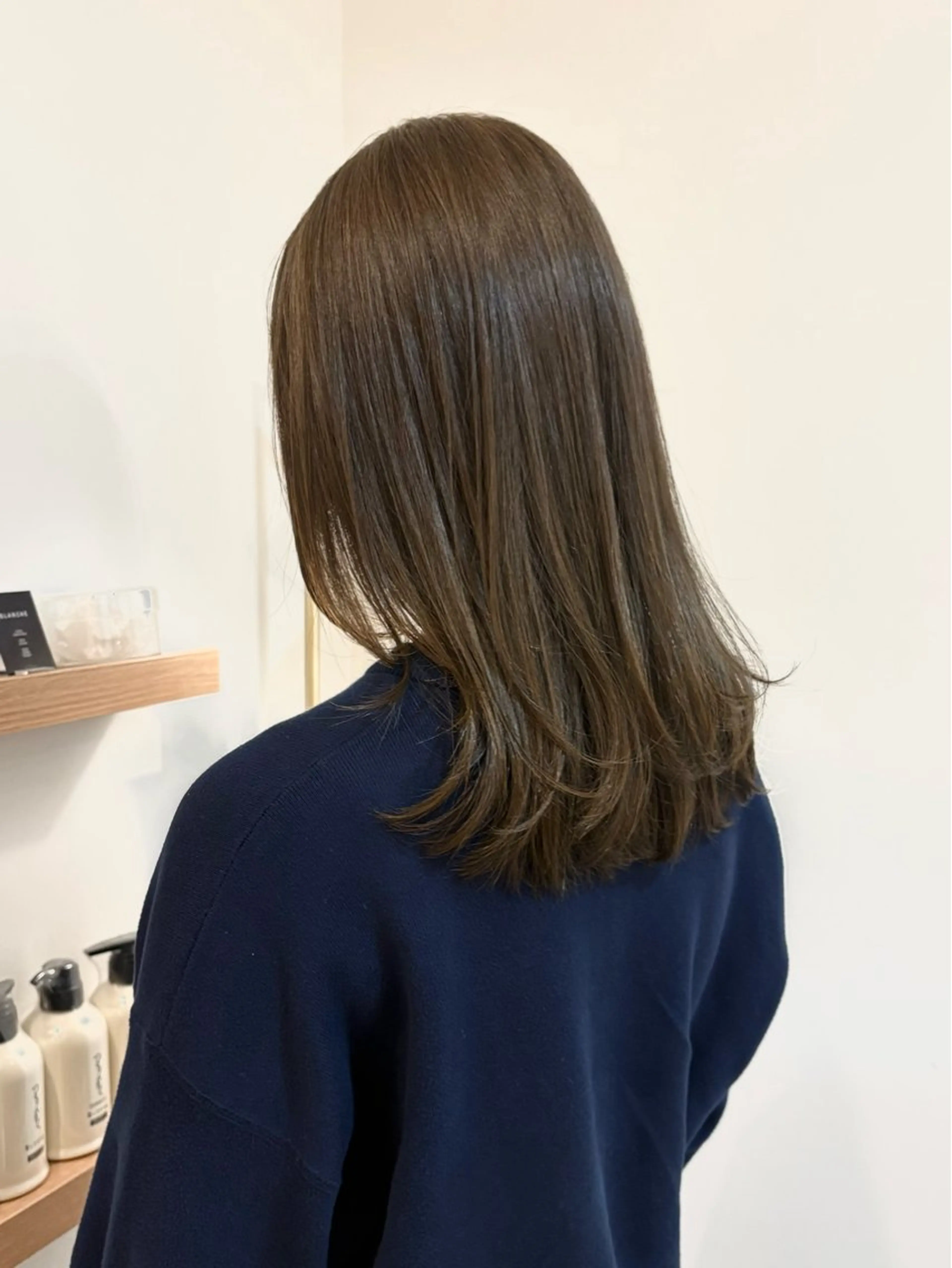 ミディアム カット ヘアカラー トリートメント 似合わせ/ベージュ /レイヤー/りほ🤍のヘアスタイル