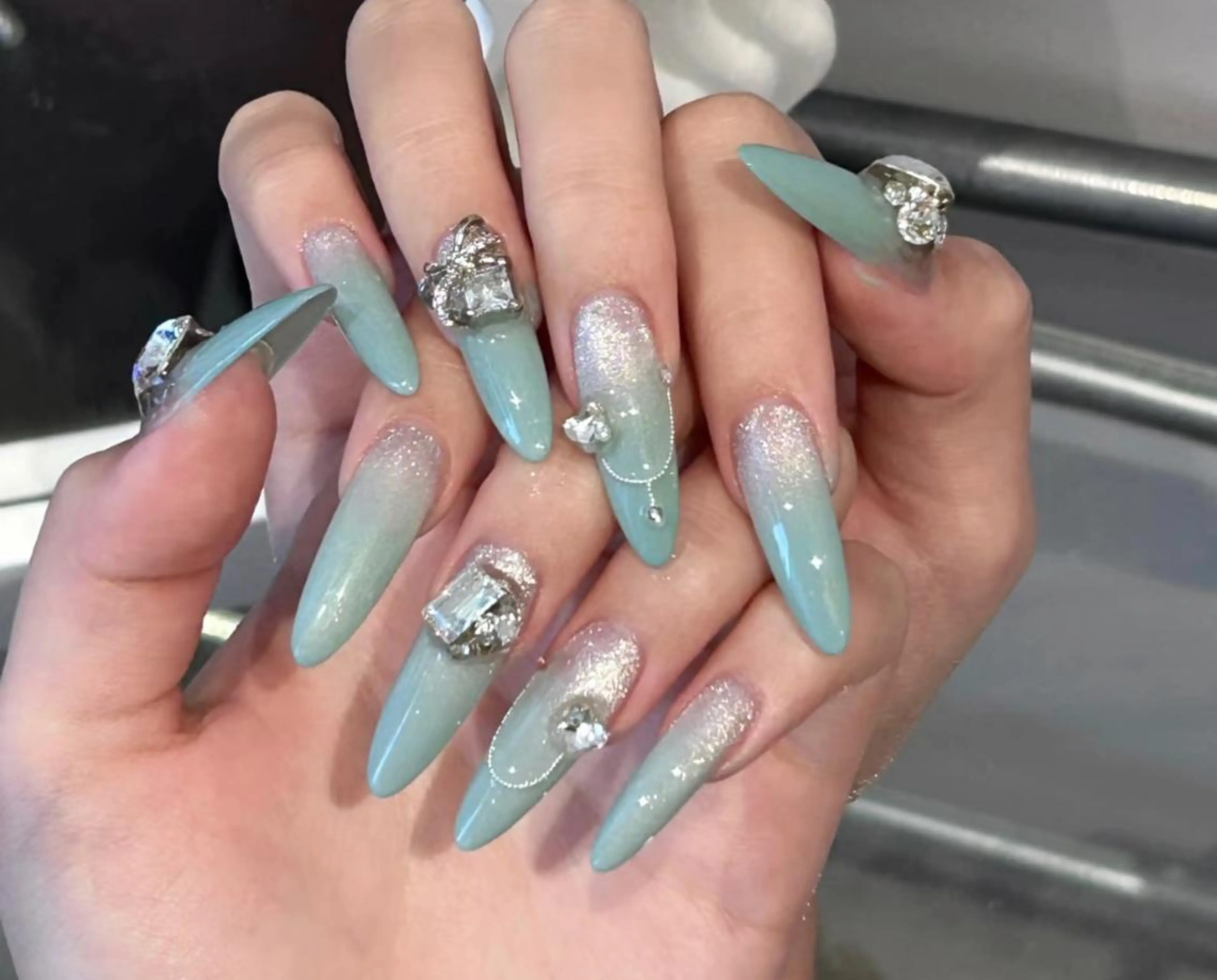 ネイル ハンドネイル 🎀 UU_nailのネイルデザイン