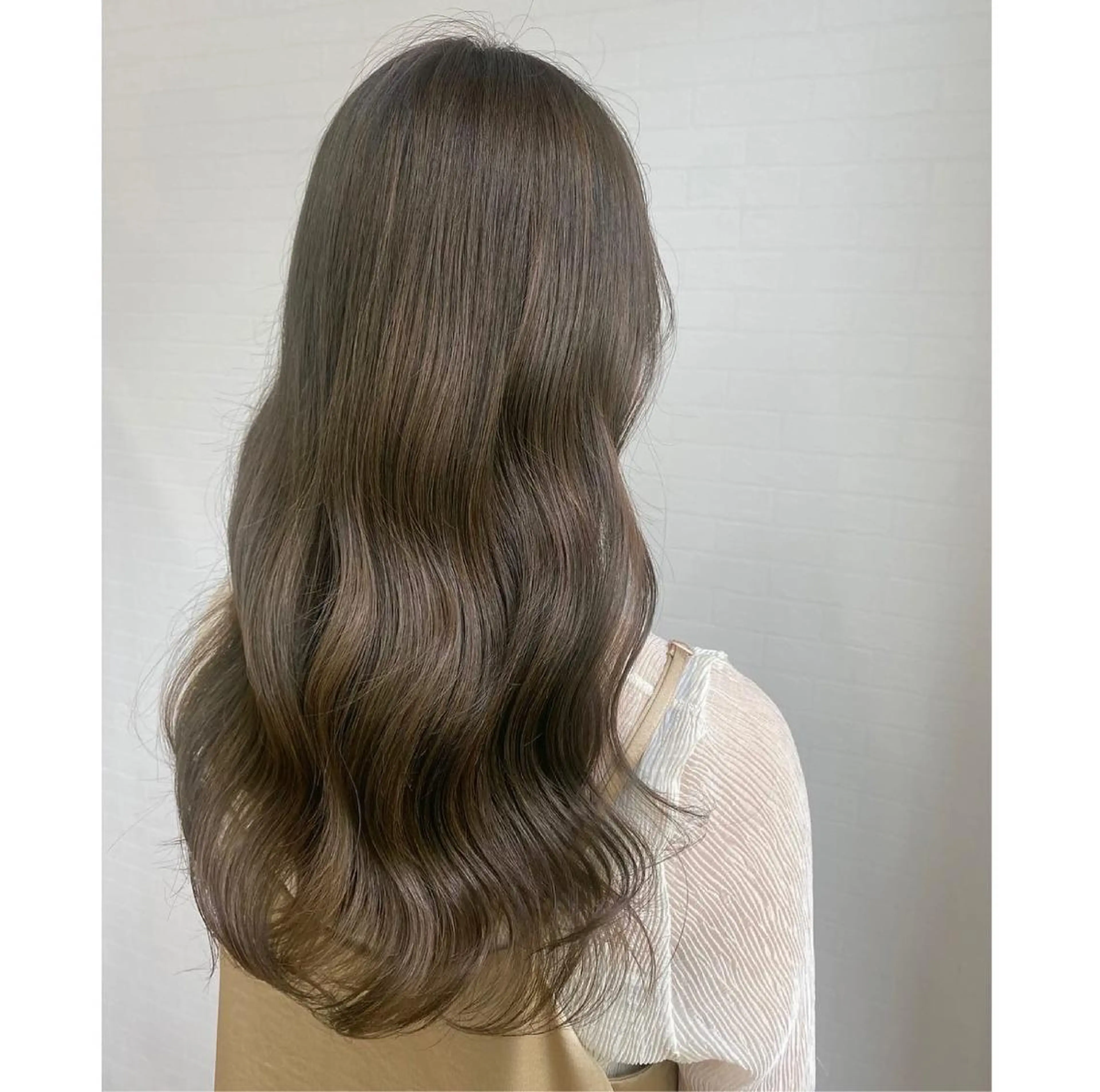 ロング カット ヘアカラー トリートメント 山本 瑞姫のヘアスタイル