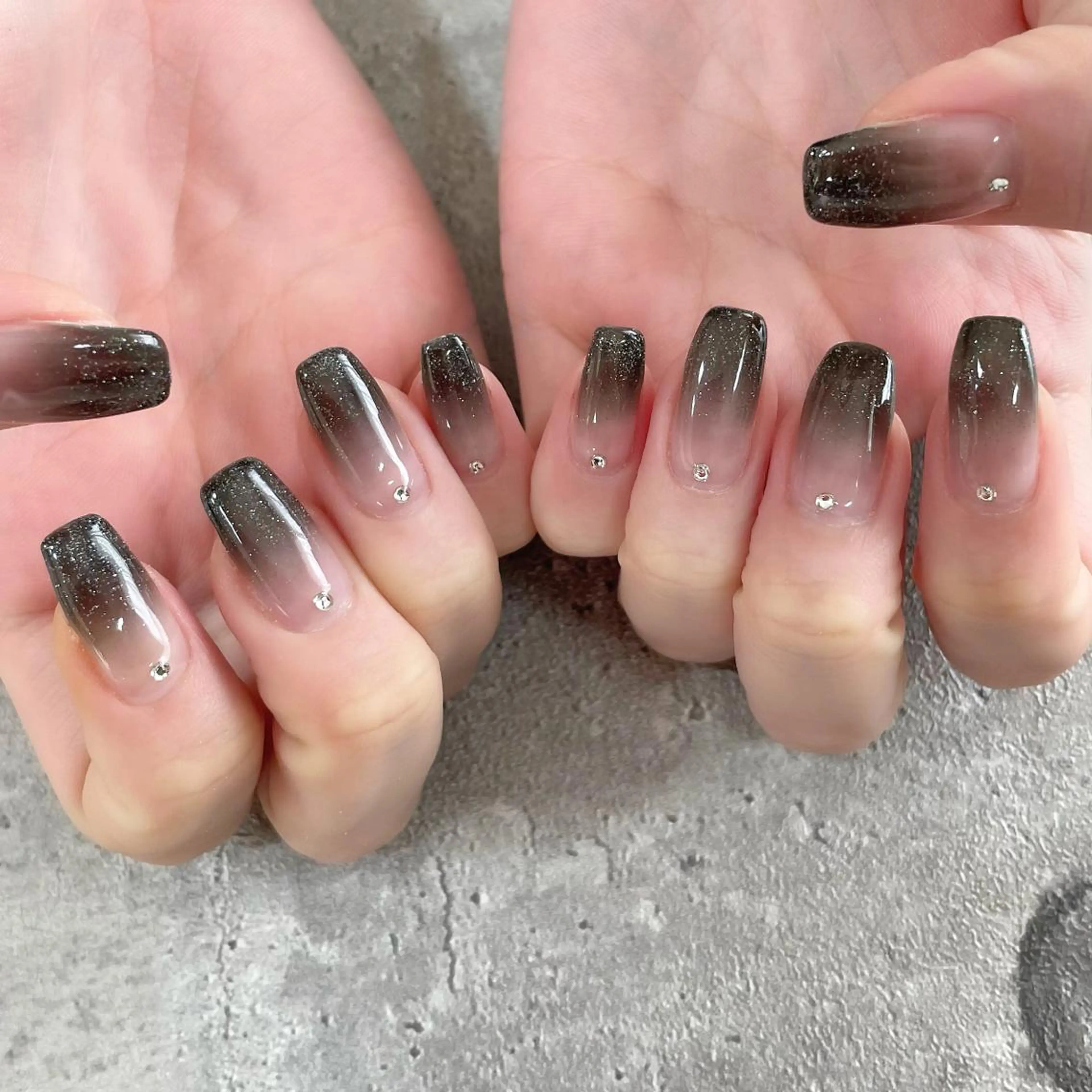 ネイル ジェルネイル シンプルネイル 東 千夏のネイルデザイン