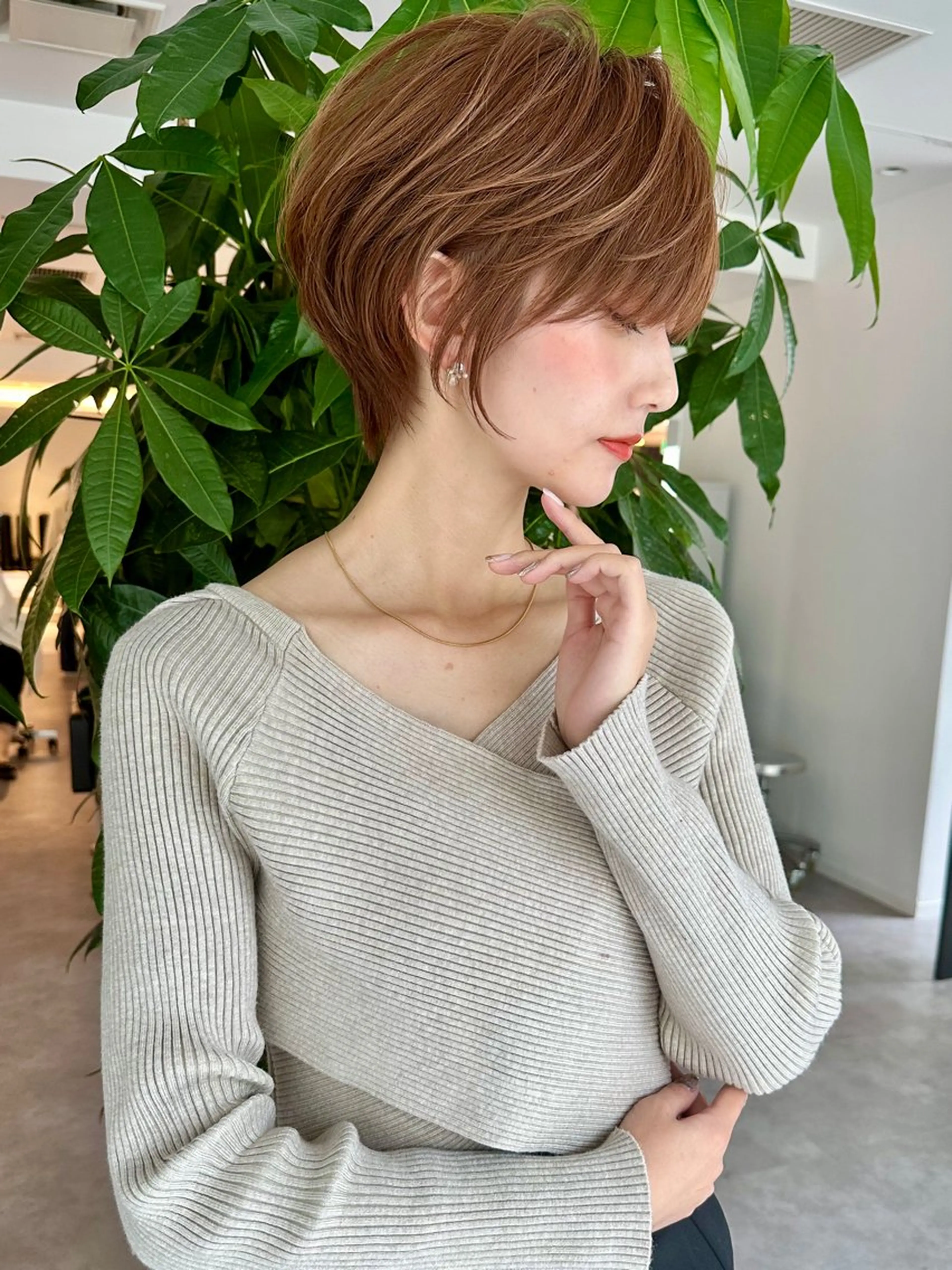 ショート レイヤー/ショート/ 山見陽のヘアスタイル