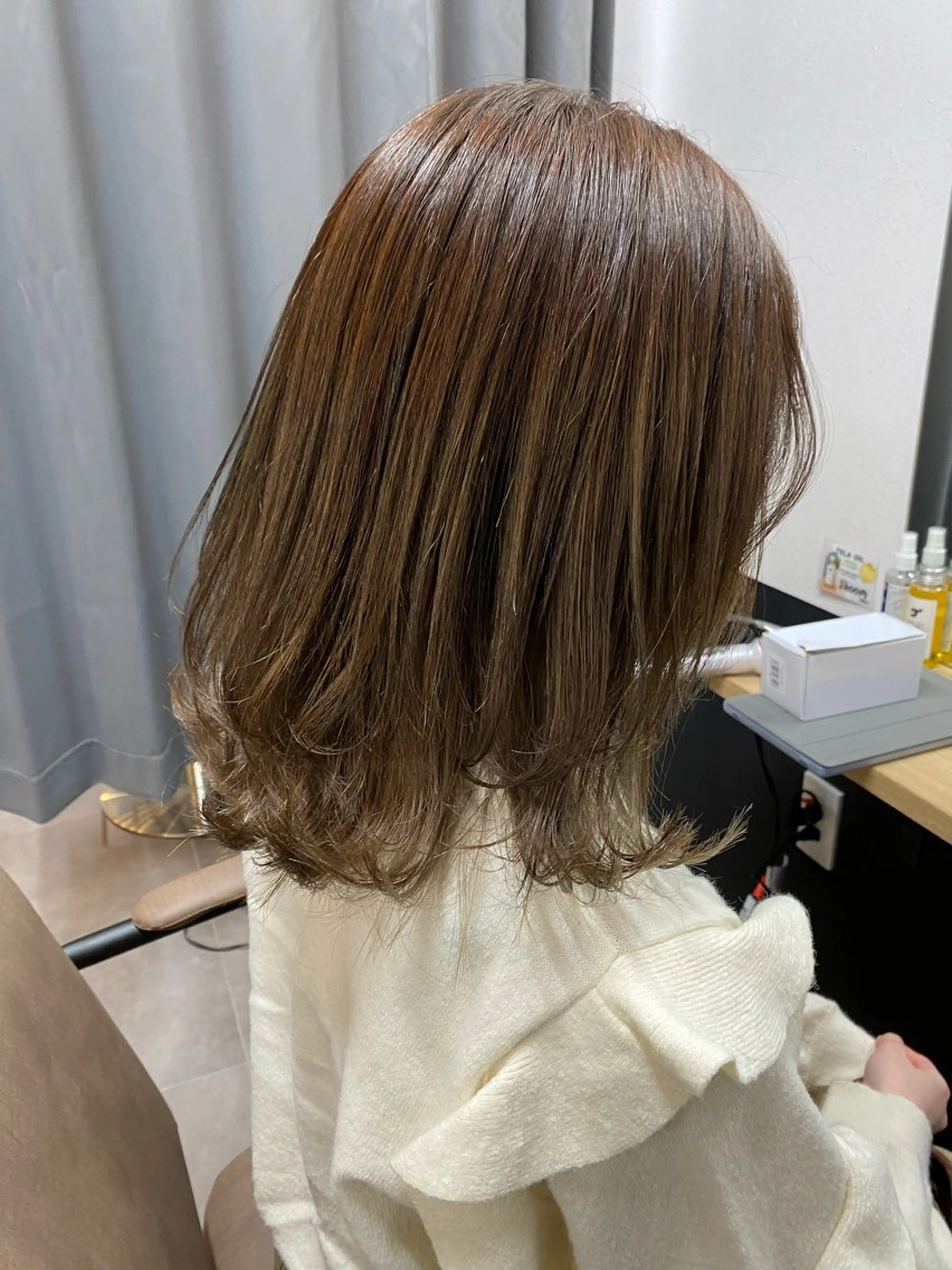ミディアム TELA HAIR 宮川悠斗のヘアスタイル