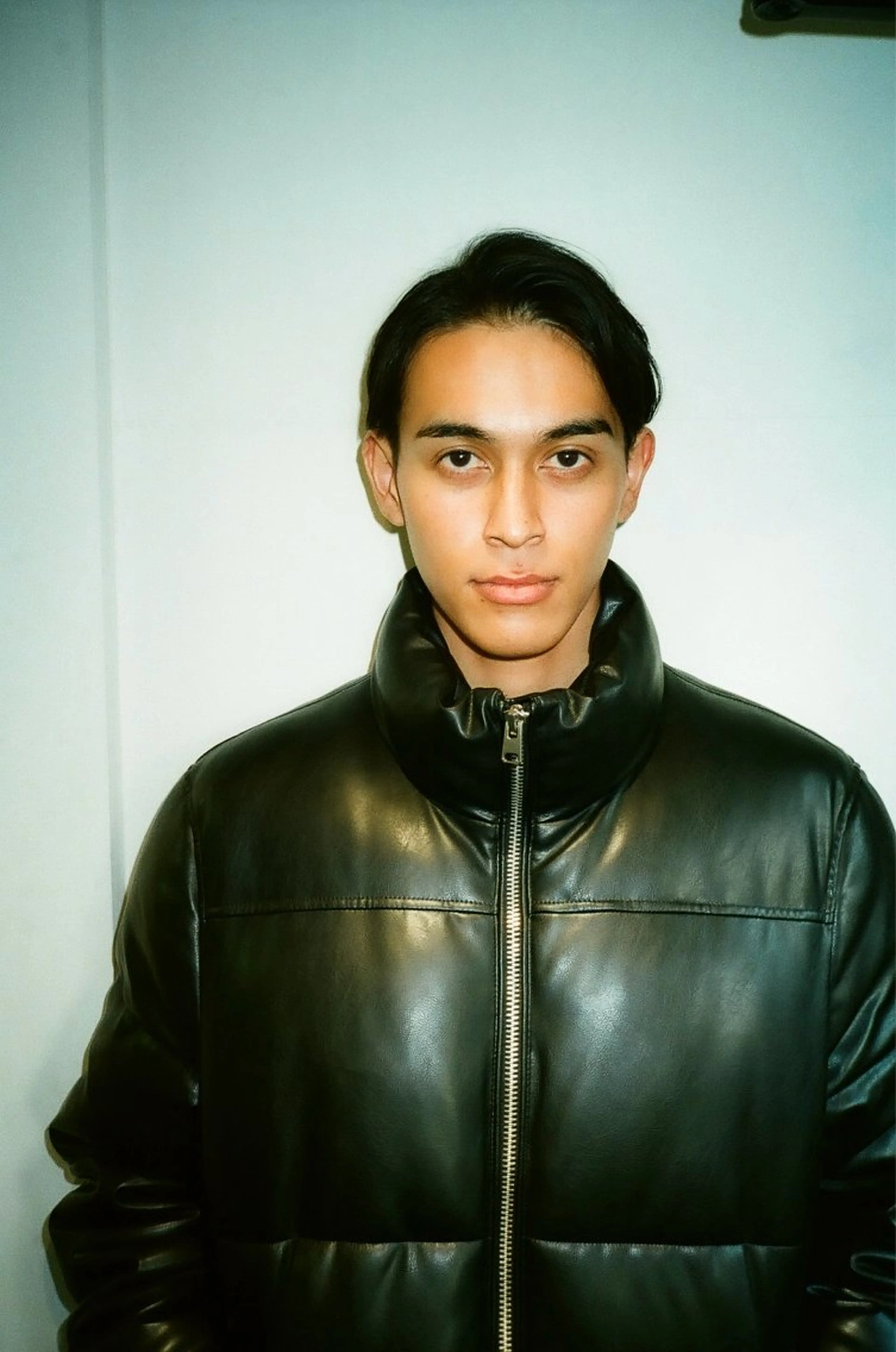 ショート メンズ 與座 翼のヘアスタイル