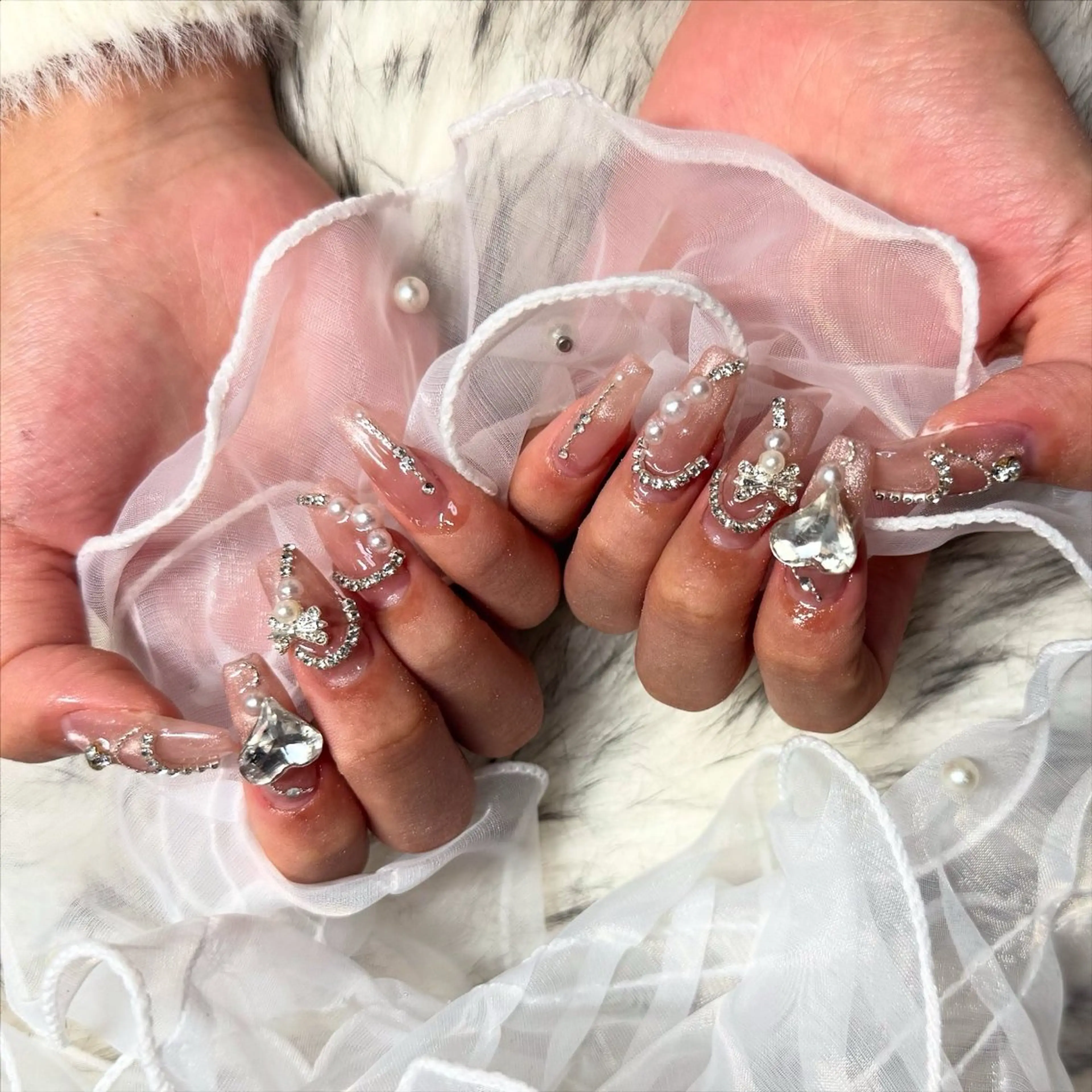 ロング ハンドネイル mao .のネイルデザイン