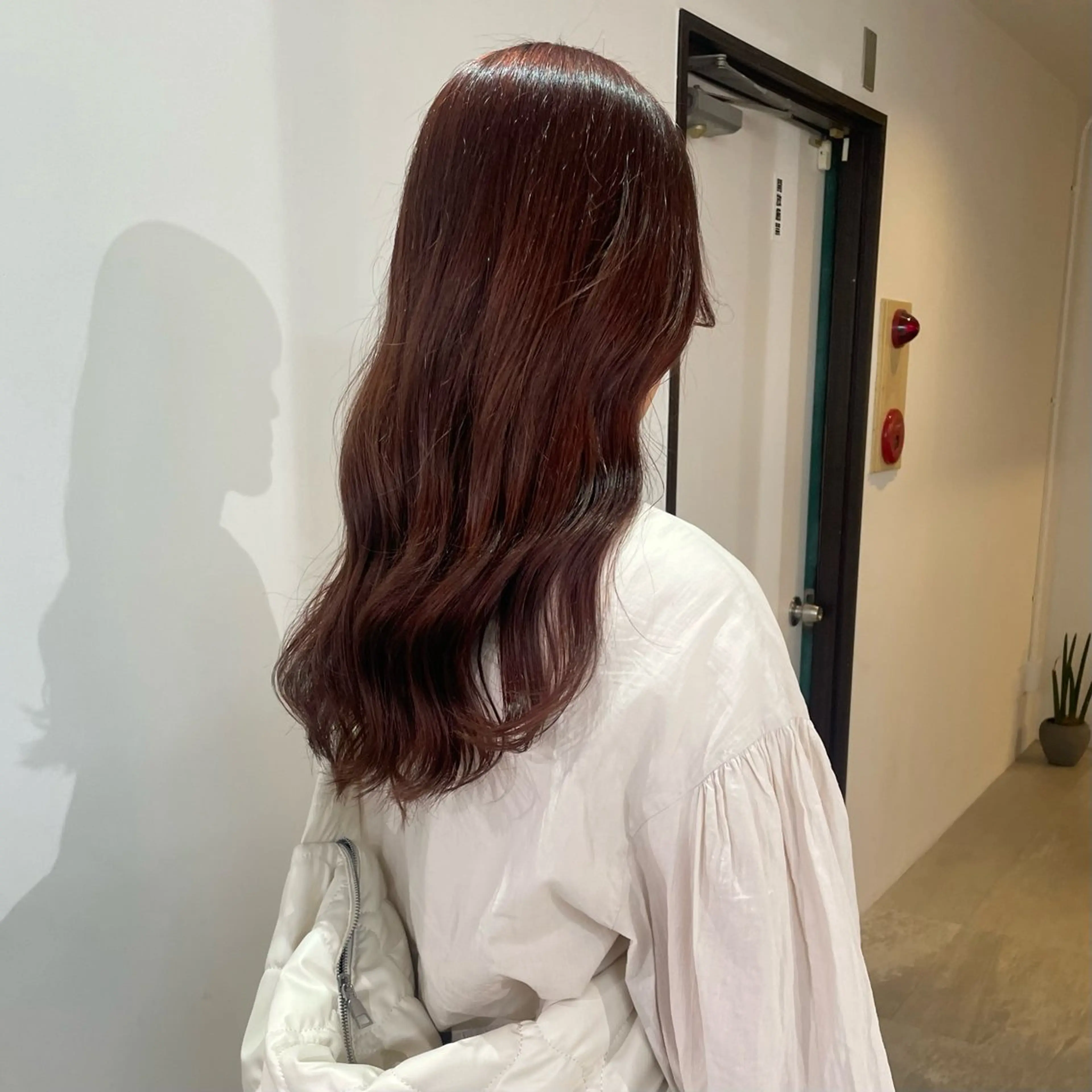 ロング カラー 透明感カラー 顔まわりレイヤー 顔周りカット レイヤーカット ヘアカラー トリートメント nonoka オリーブ/レイヤーのヘアスタイル