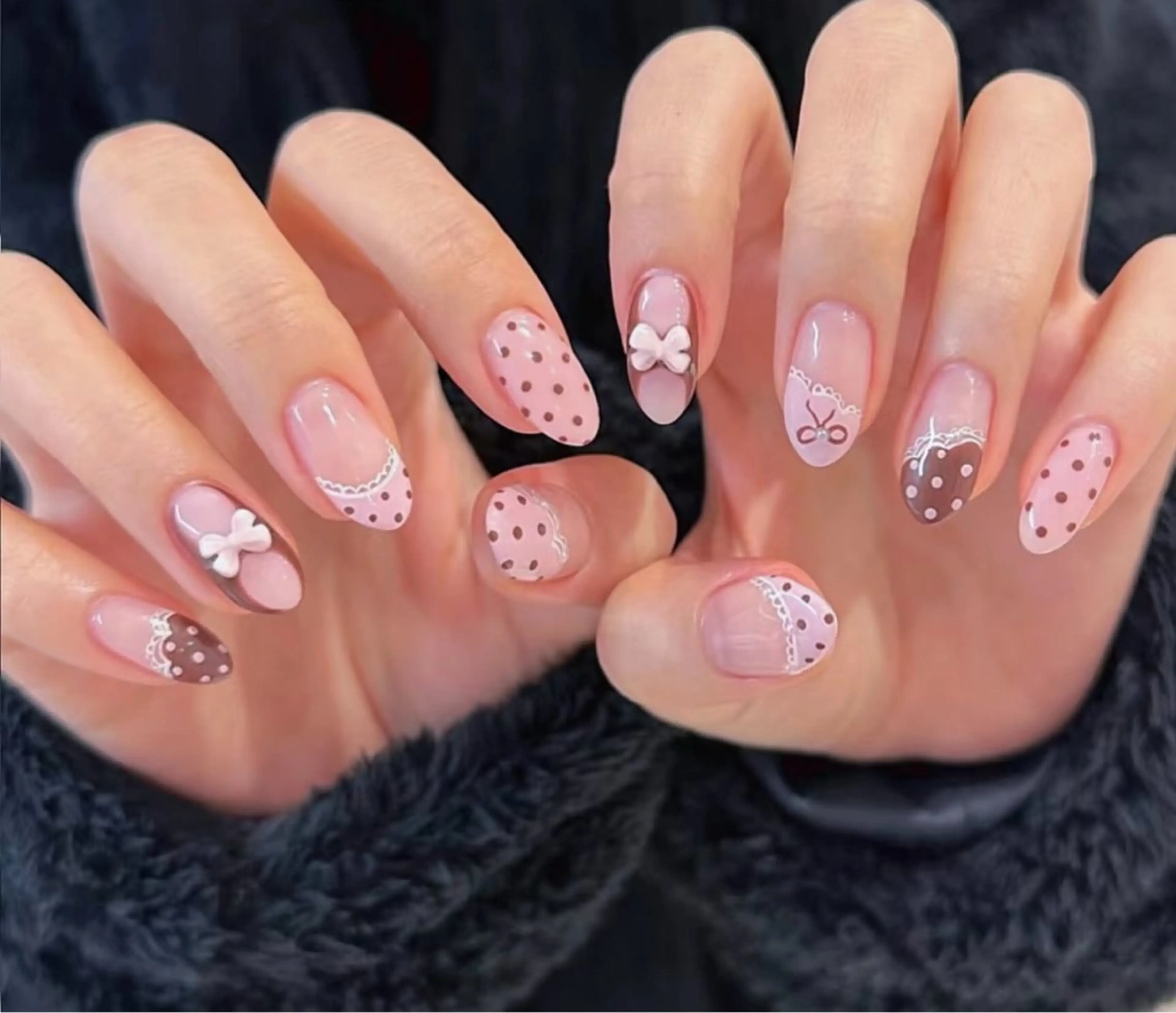 ネイル アートネイル フットネイル ジェルネイル ニュアンスネイル パラジェル ハンドネイル 🎀🎀YooLi Nail Salonのネイルデザイン