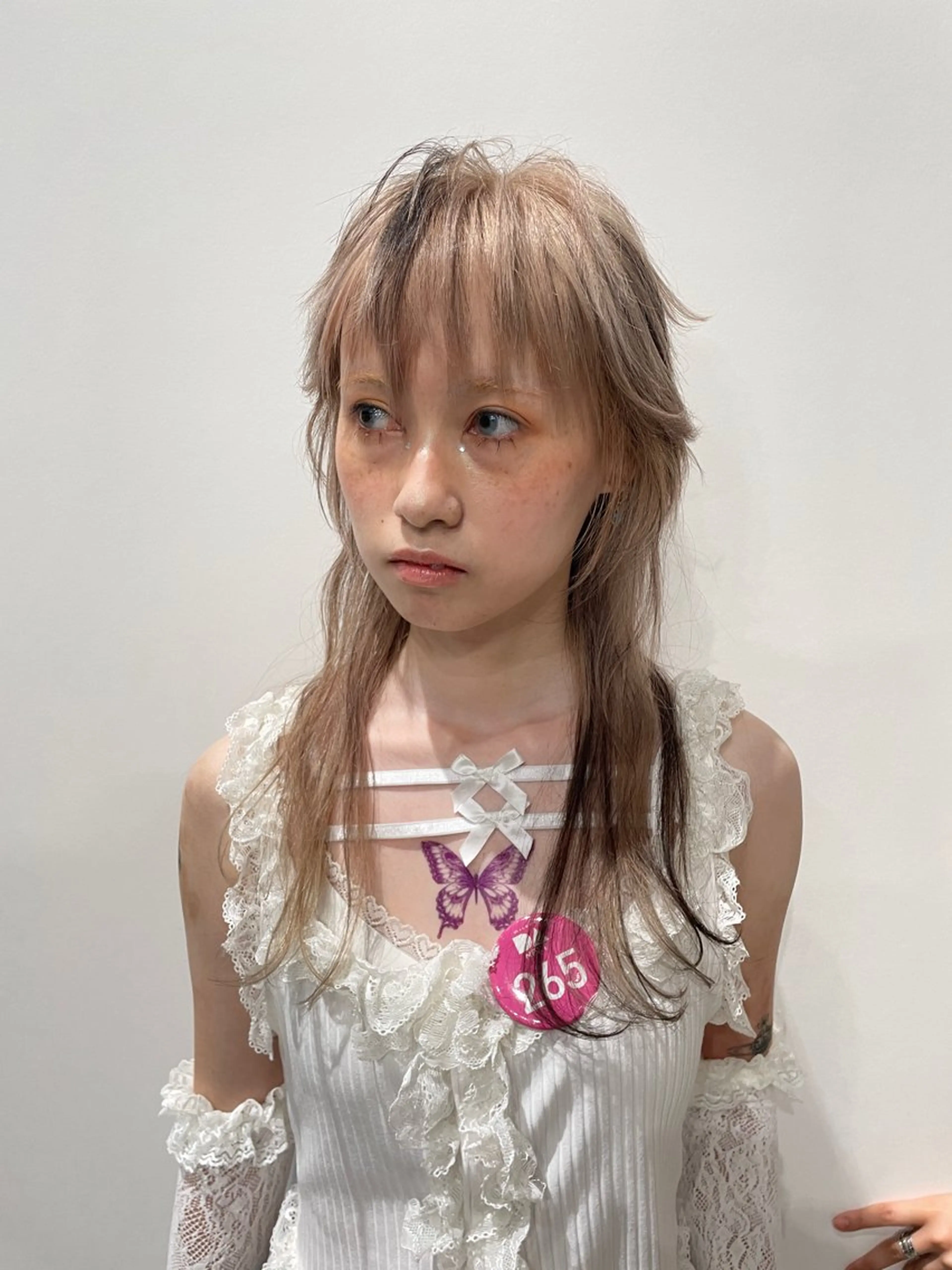 ロング ハイレイヤー レイヤーカット ウルフカット ウルフレイヤー カット ヘアカラー フジヤ サイタのヘアスタイル