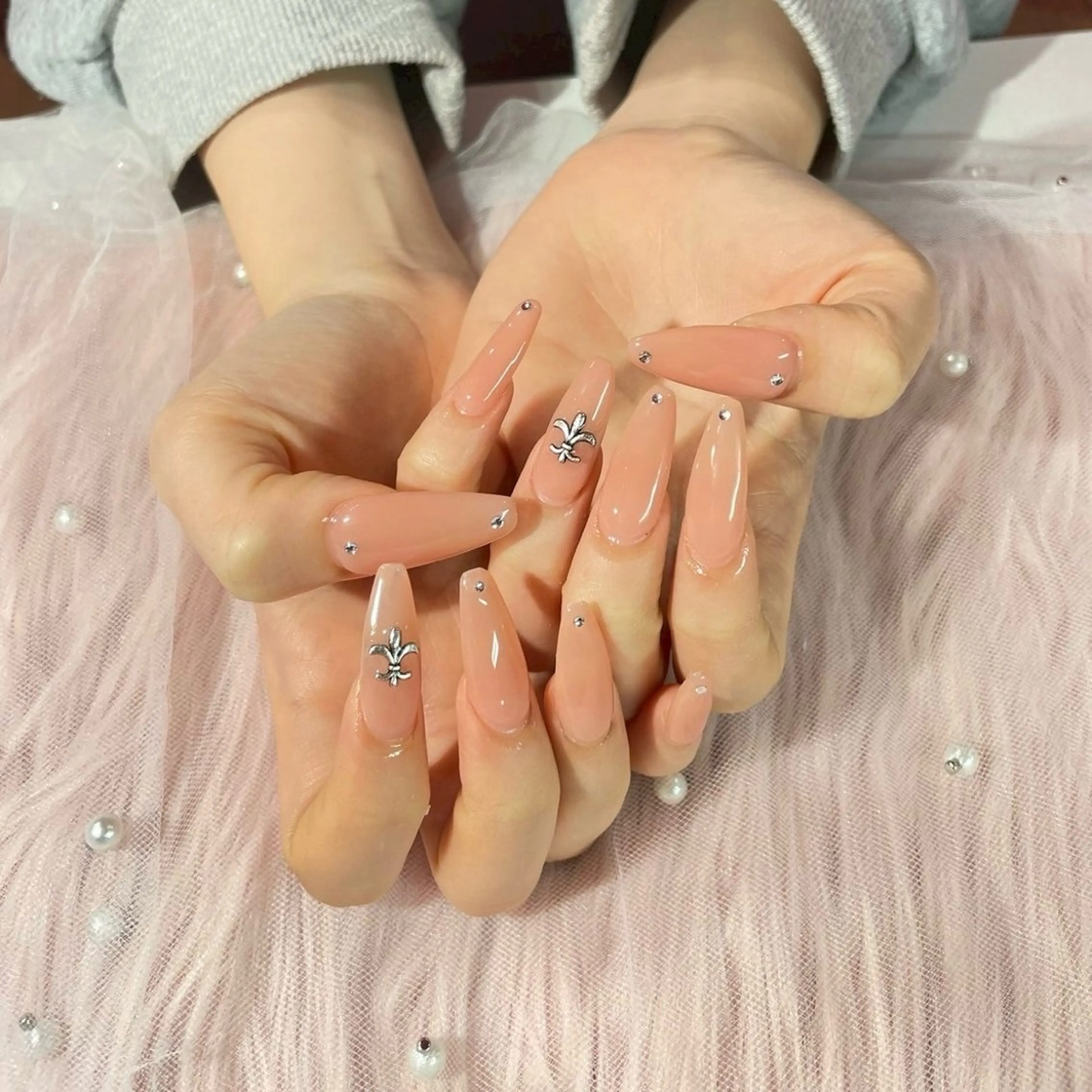 ネイル Alissa Nail所属・長さだし/新栄町駅 Alissaのネイルデザイン