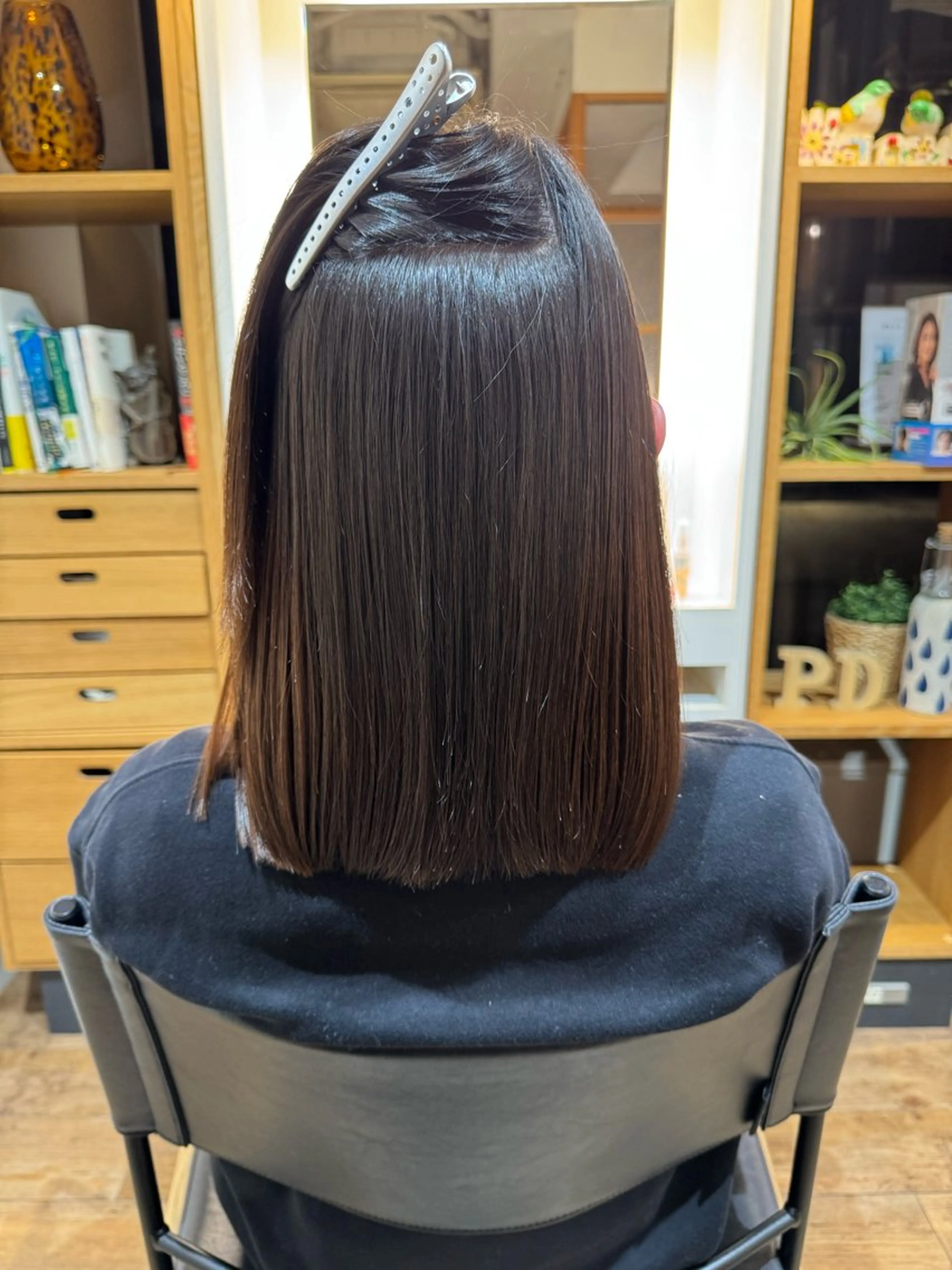 セミロング カット 縮毛矯正 トリートメント 美髪/髪質改善 川口凌弥のヘアスタイル