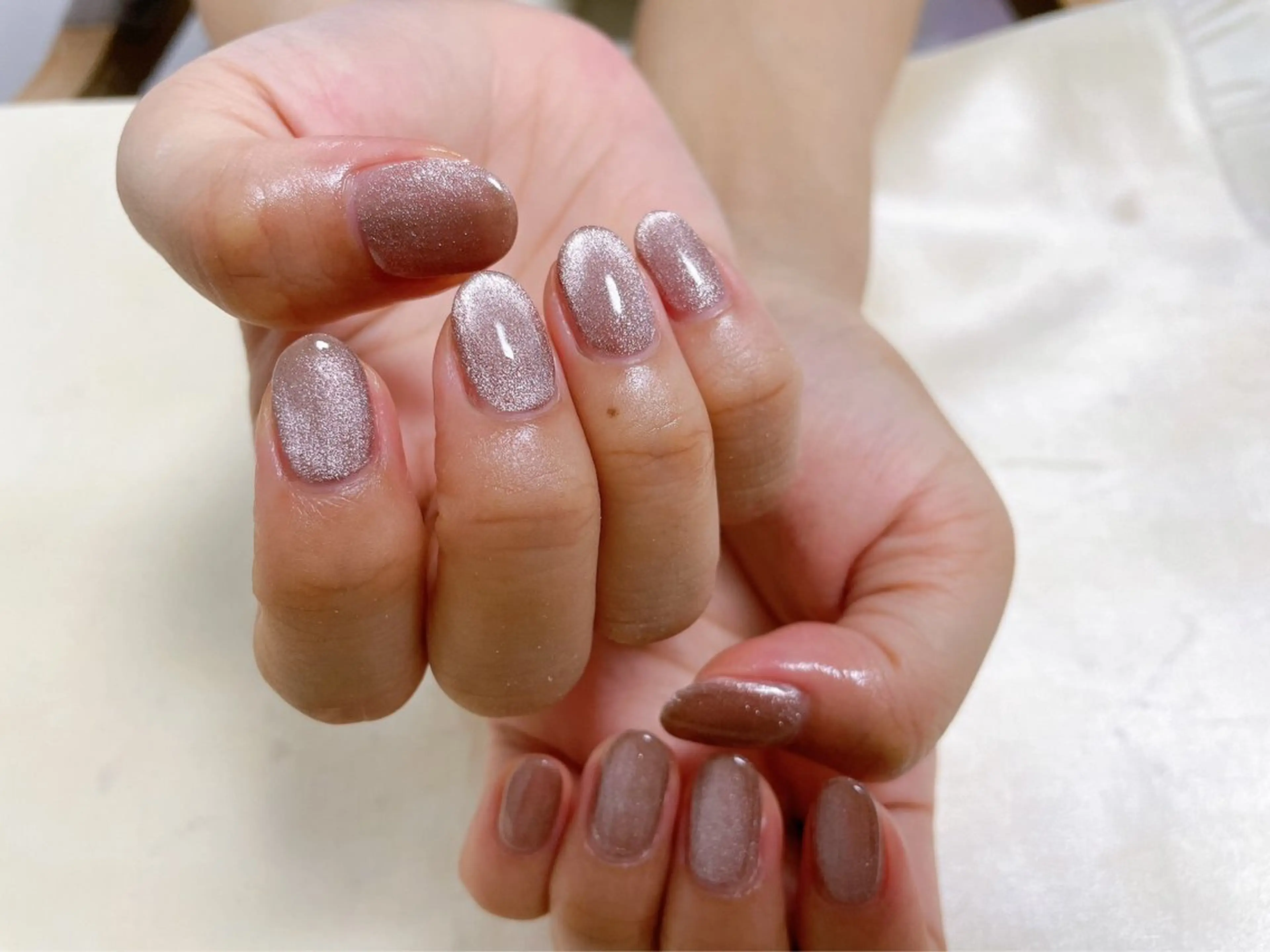 ネイル オーロラネイル フットネイル フレンチネイル ジェルネイル 韓国ネイル ハンドネイル mogunail &blowのネイルデザイン