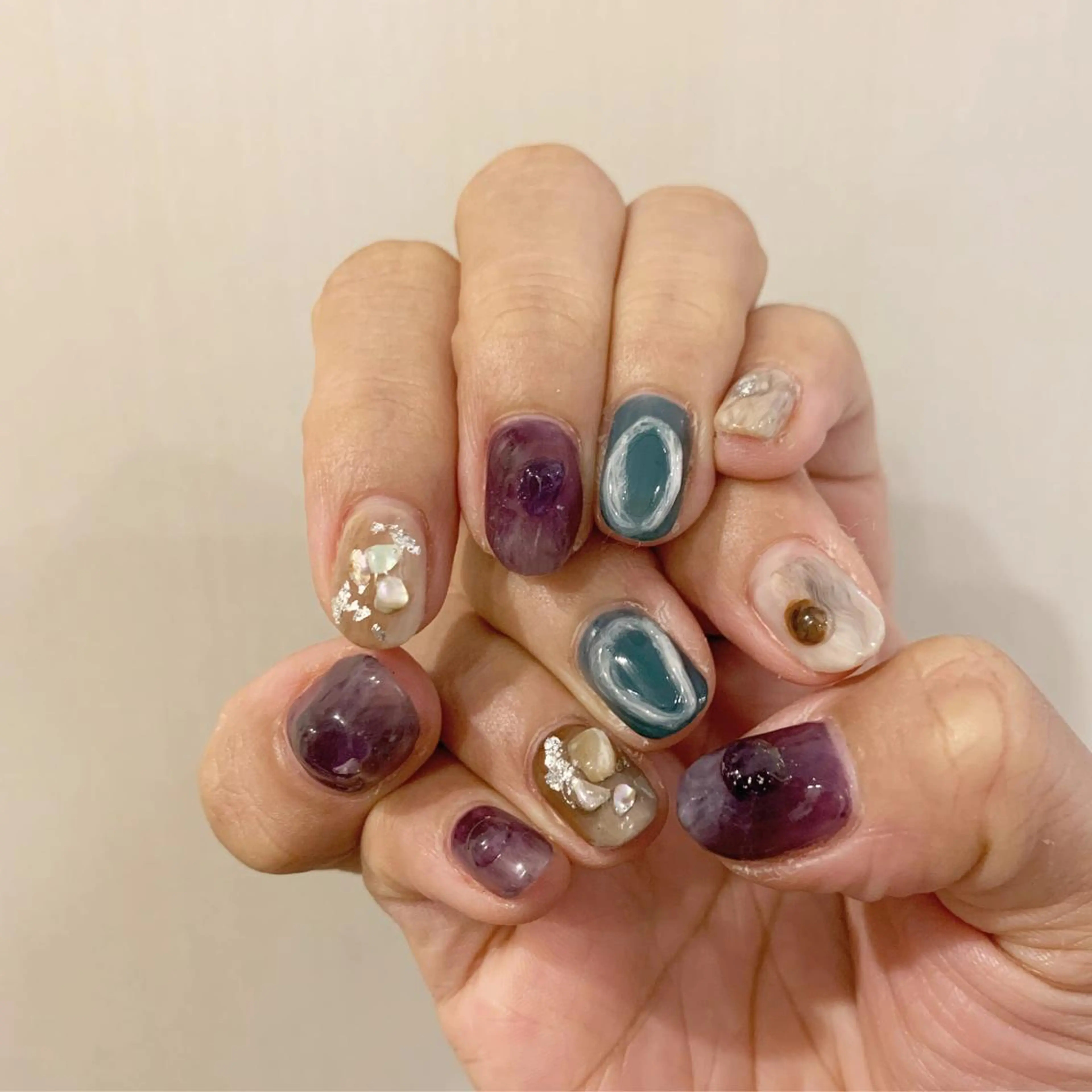 ネイル ヤマダ サクラのヘアスタイル