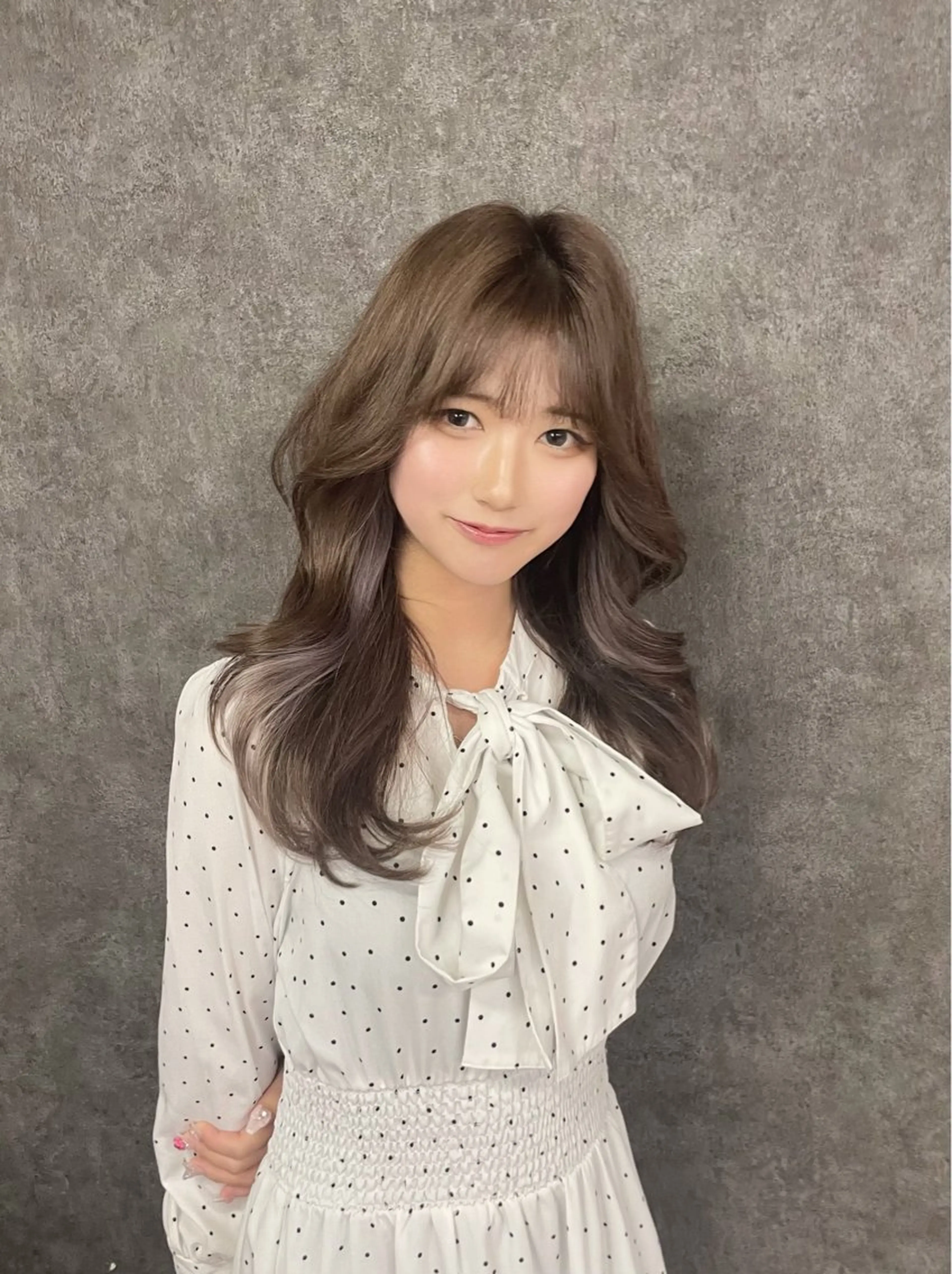 セミロング ))カラー特化(( 渡邉 怜のヘアスタイル