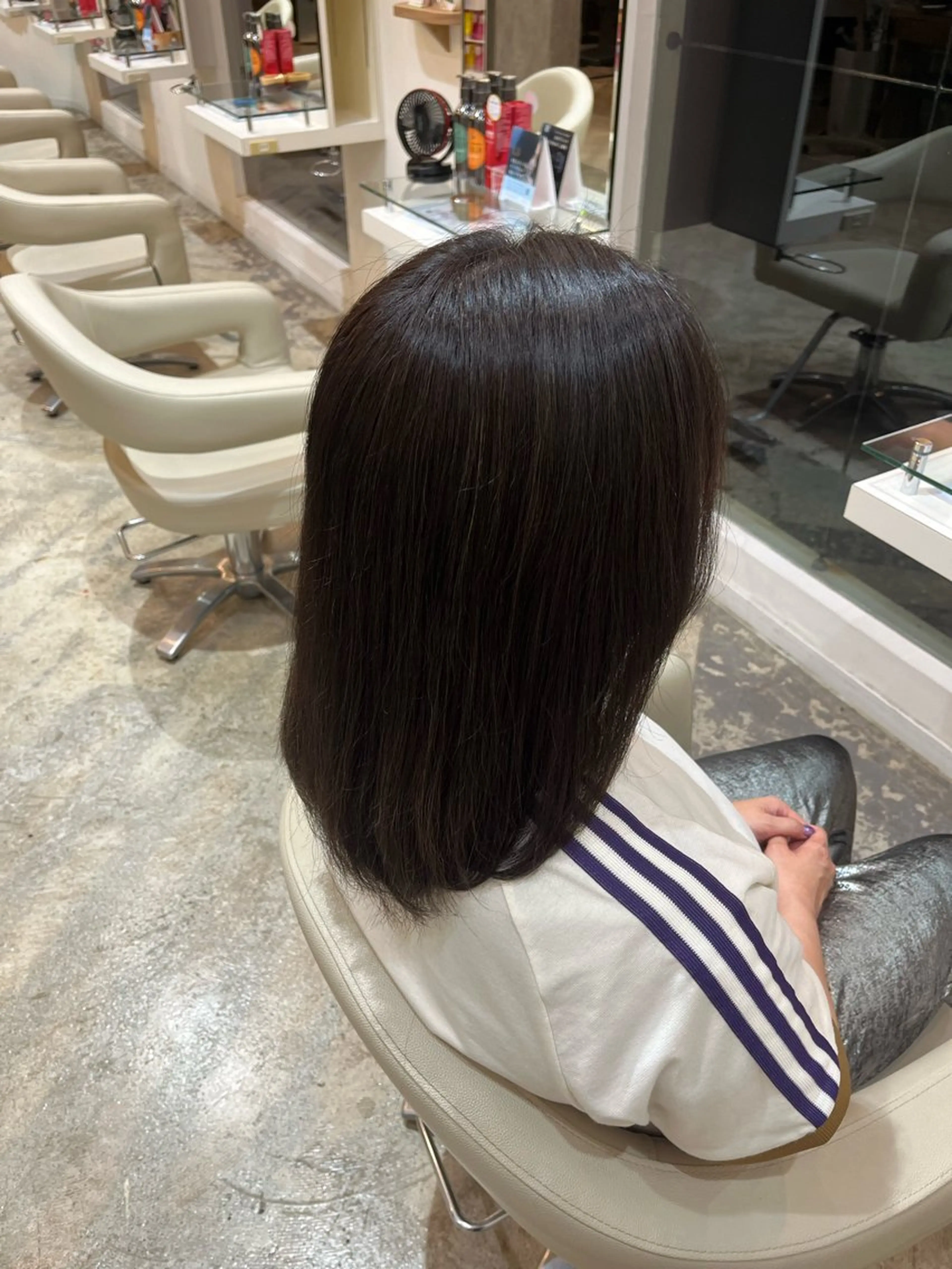 カラー 福島 怜奈のヘアスタイル