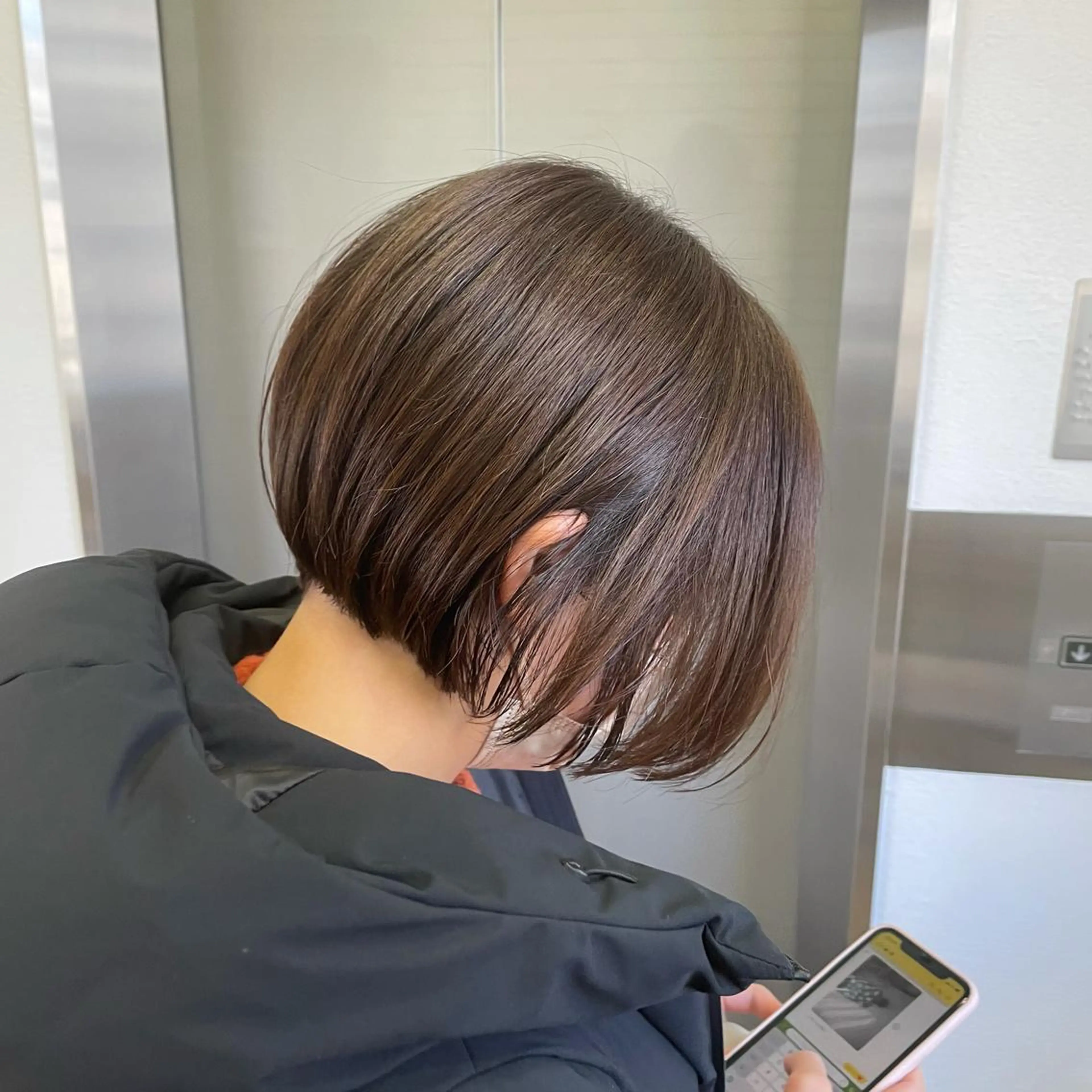 ショート カラー ボブ 渡辺俊介 暗髪カラー /美髪矯正/髪質改善のヘアスタイル