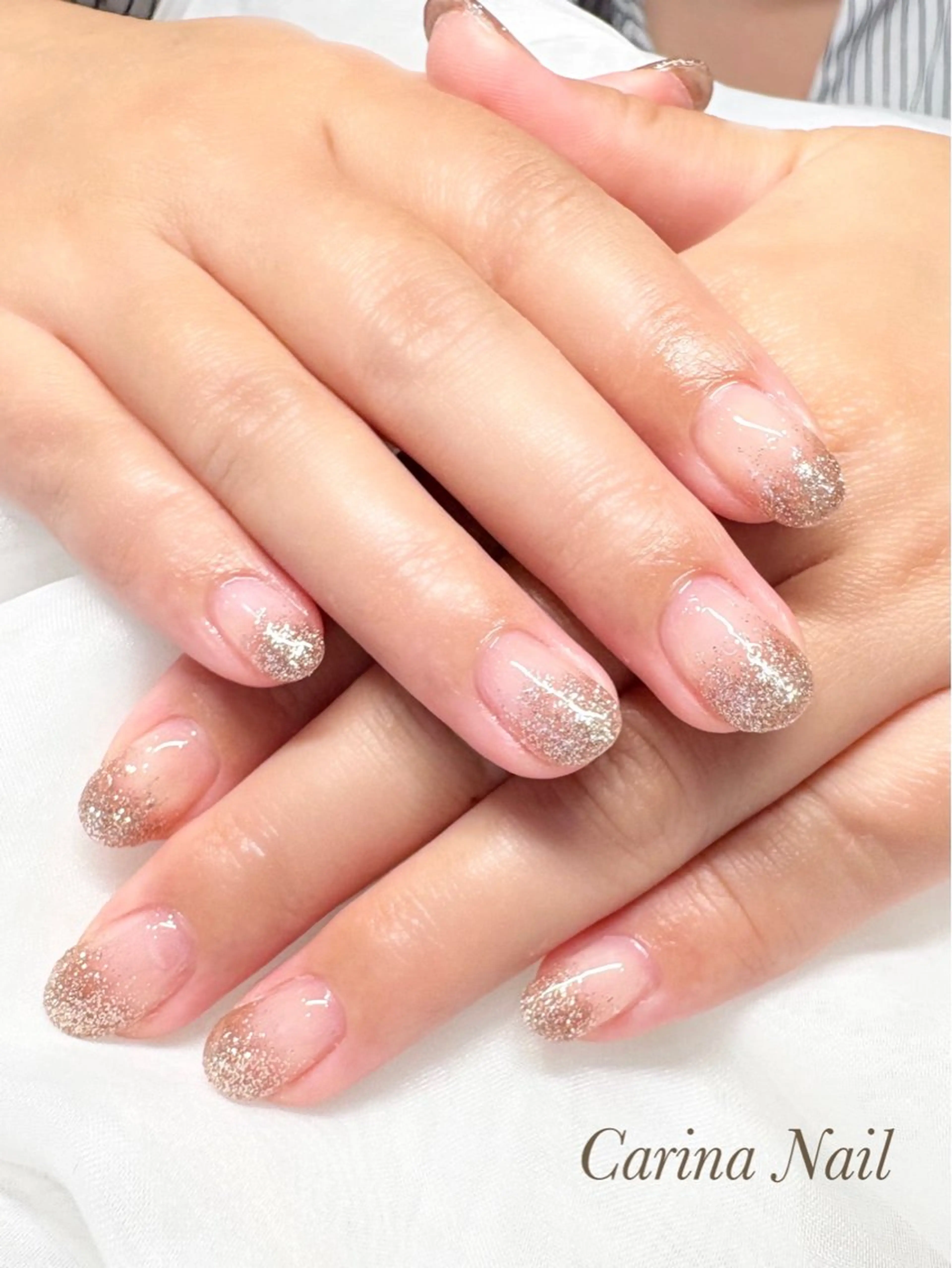 ネイル ラメ(グリッター) ラメグラデーション Carina Nail所属・CarinaNail yukariのネイルデザイン