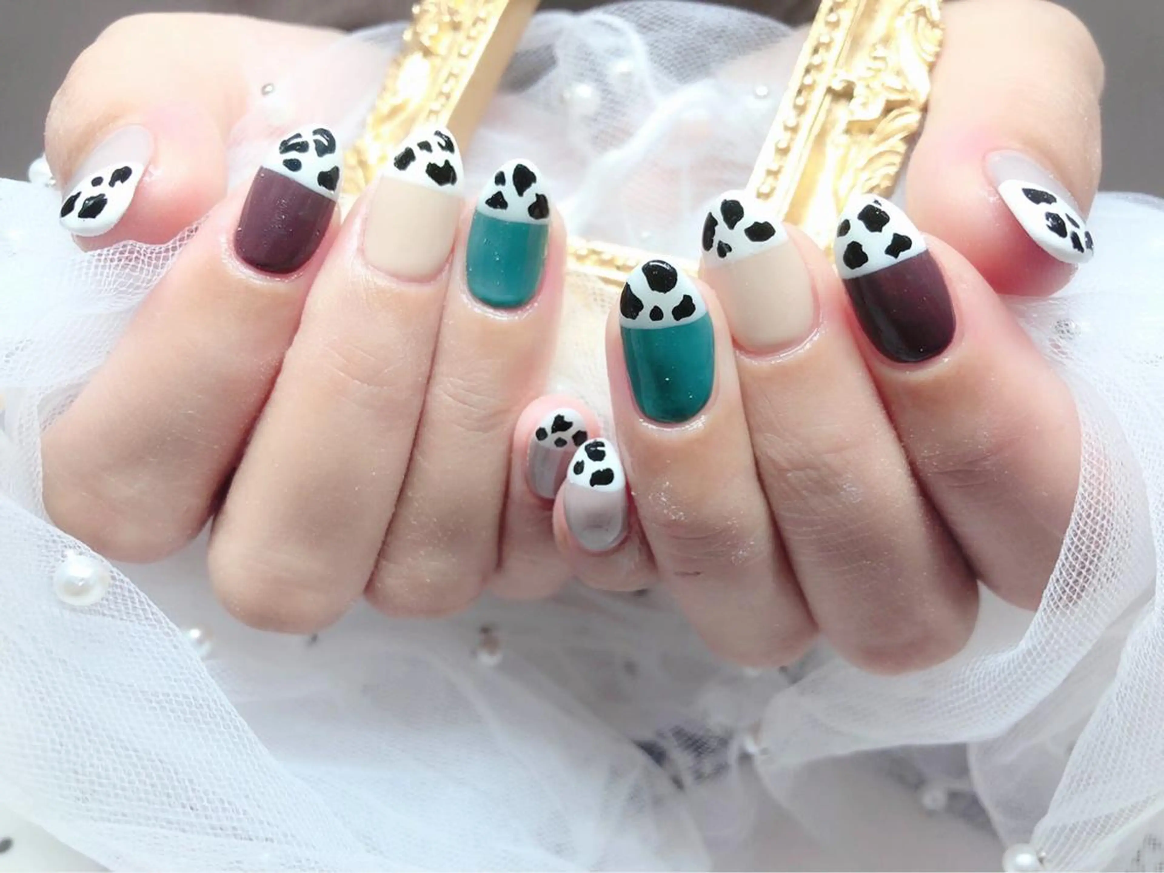 ネイル ハンドネイル マジック ミラーのネイルデザイン