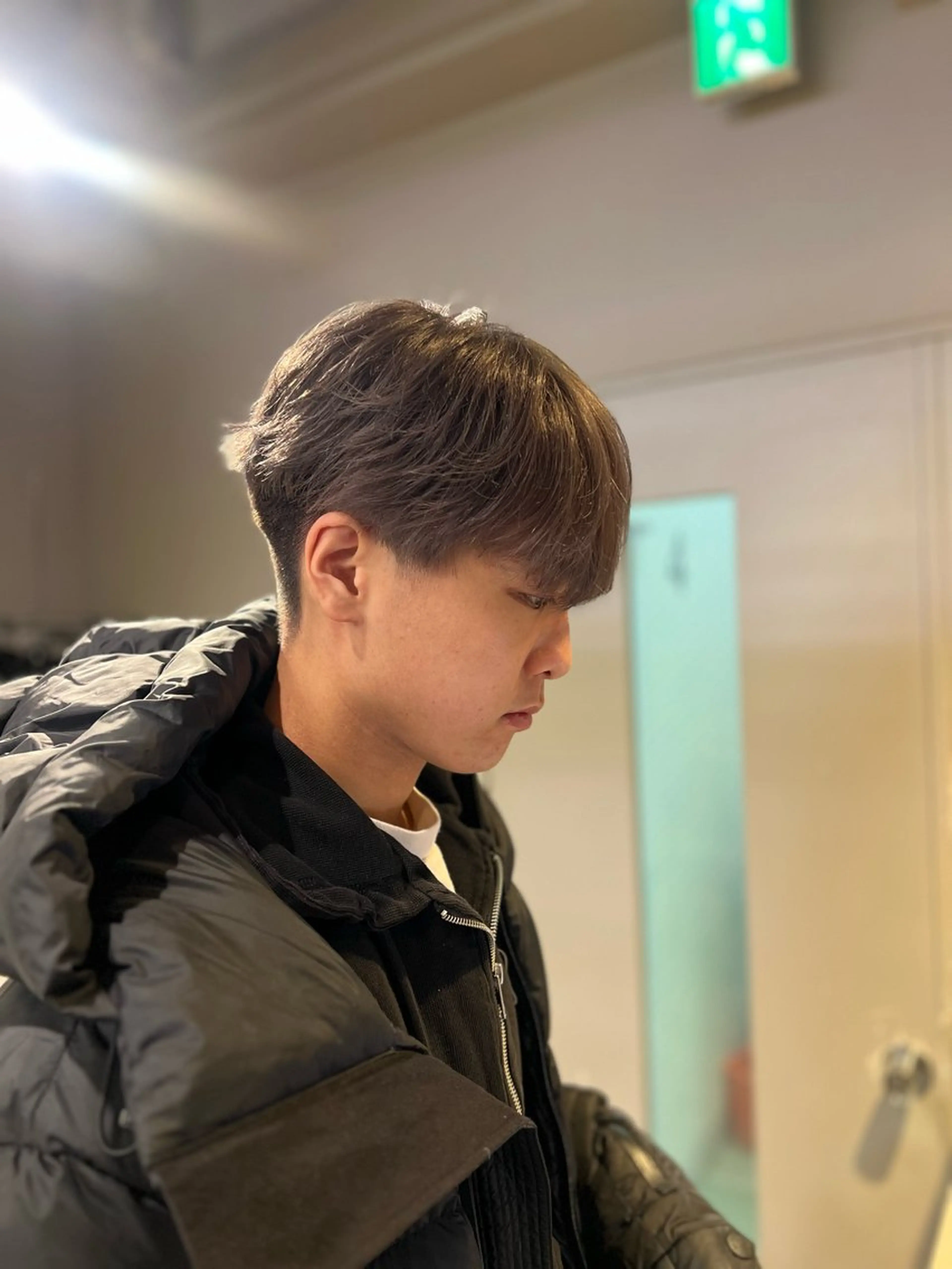 カラー メンズ カット ヘアカラー トリートメント ヘッドスパ ヘアセット 透明感×韓流ハイ トーン🫧RYUTAのヘアスタイル