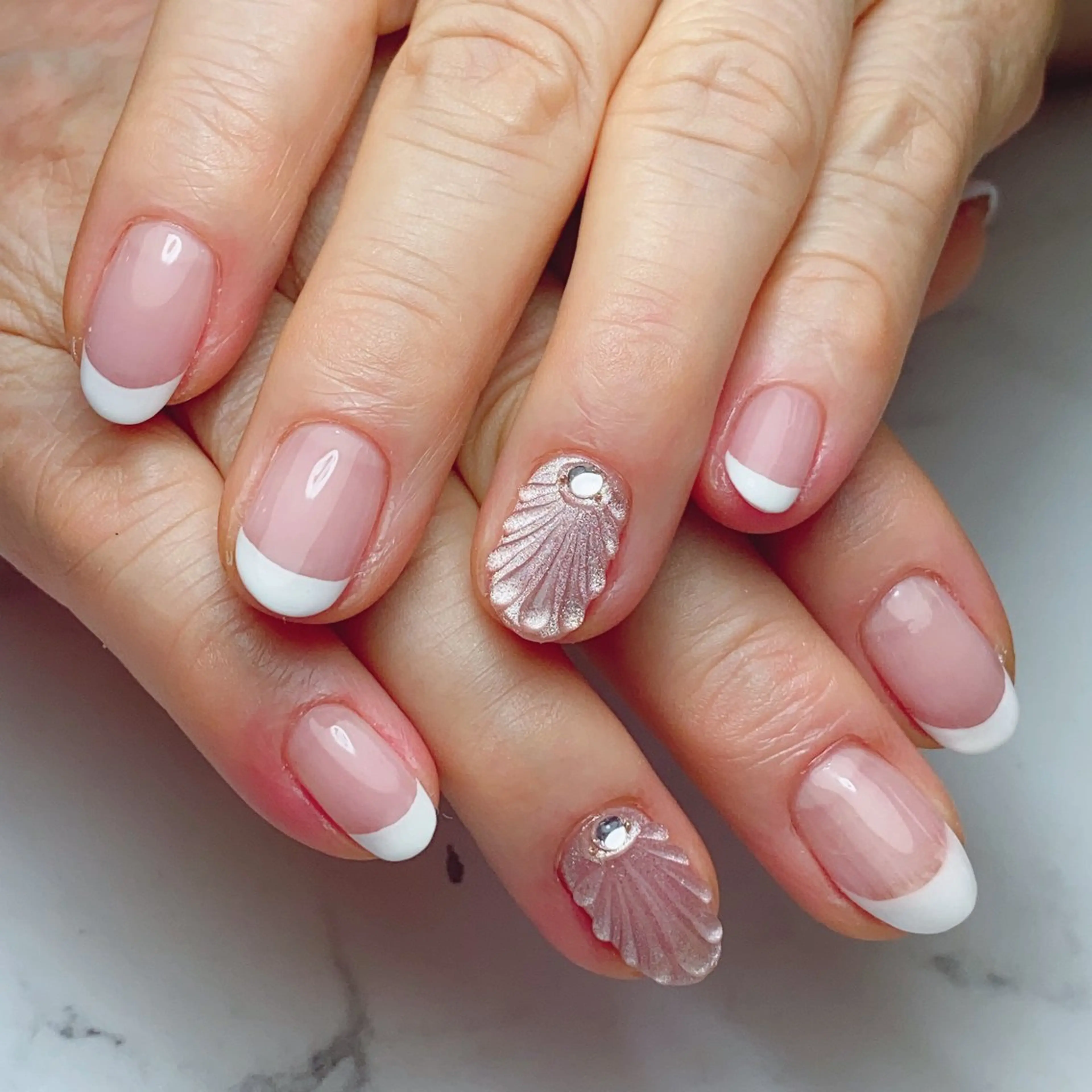 ネイル 石原 夕華のネイルデザイン