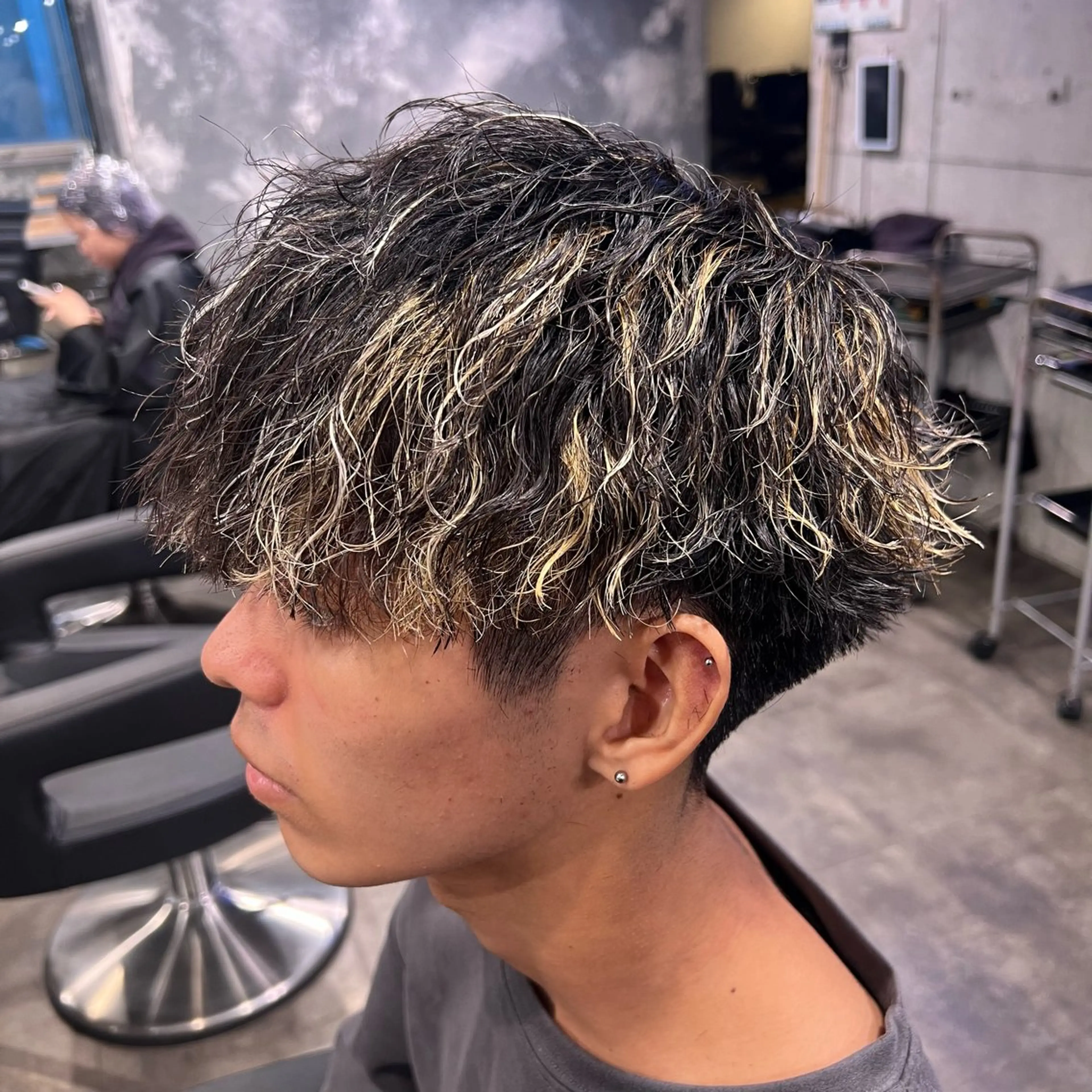 ショート カラー パーマ ヘアアレンジ メンズ キッズ アップバング センターパート メンズハイライト マッシュ メンズパーマ 🔷横浜1のパーマ 職人🔷将太郎のヘアスタイル
