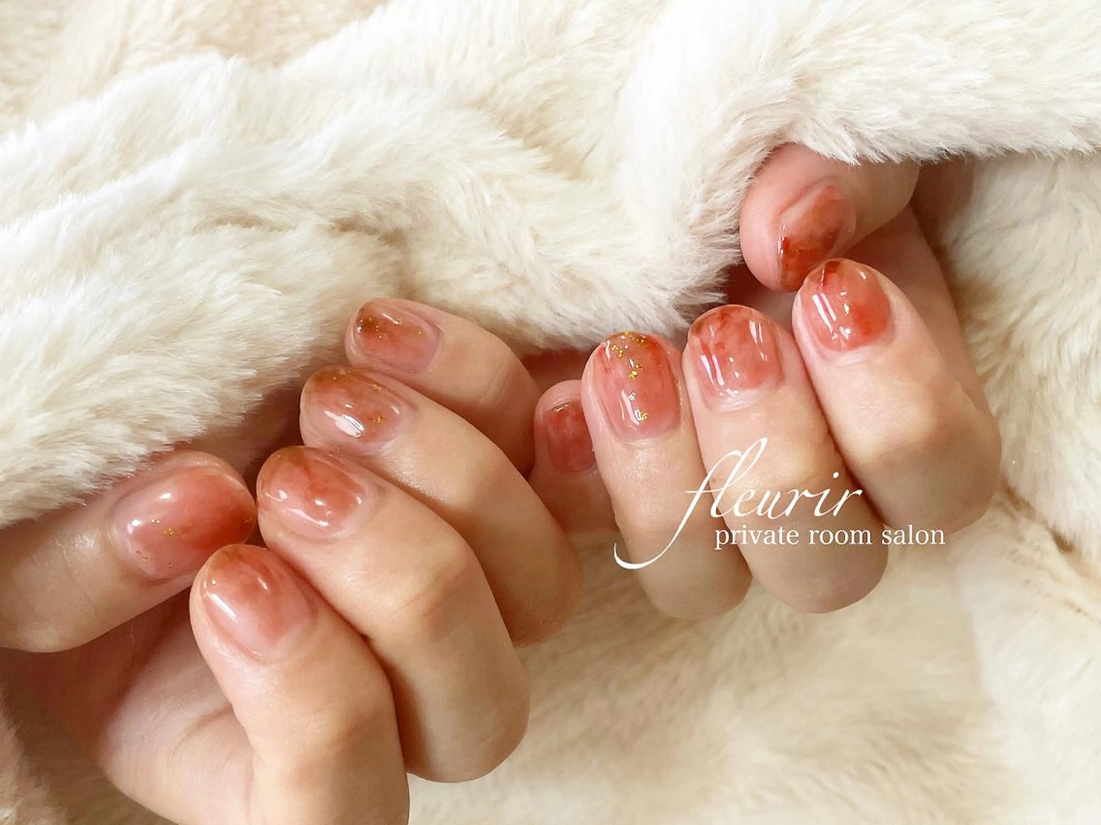 ネイル ブラウン ニュアンスネイル ぷっくりネイル フルリール 【プライベートサロンのネイルデザイン