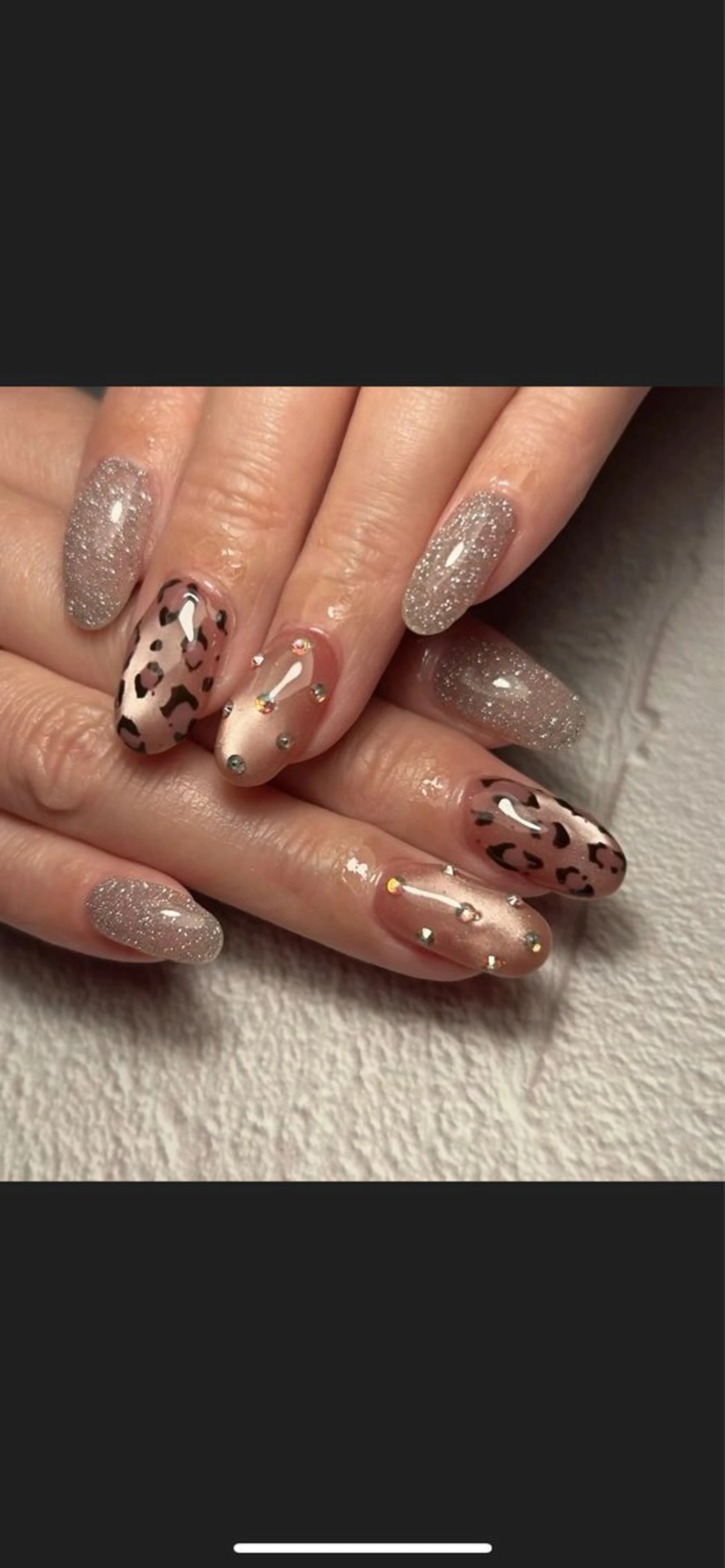 ネイル ハンドネイル MoonNail ユリ🌸のネイルデザイン