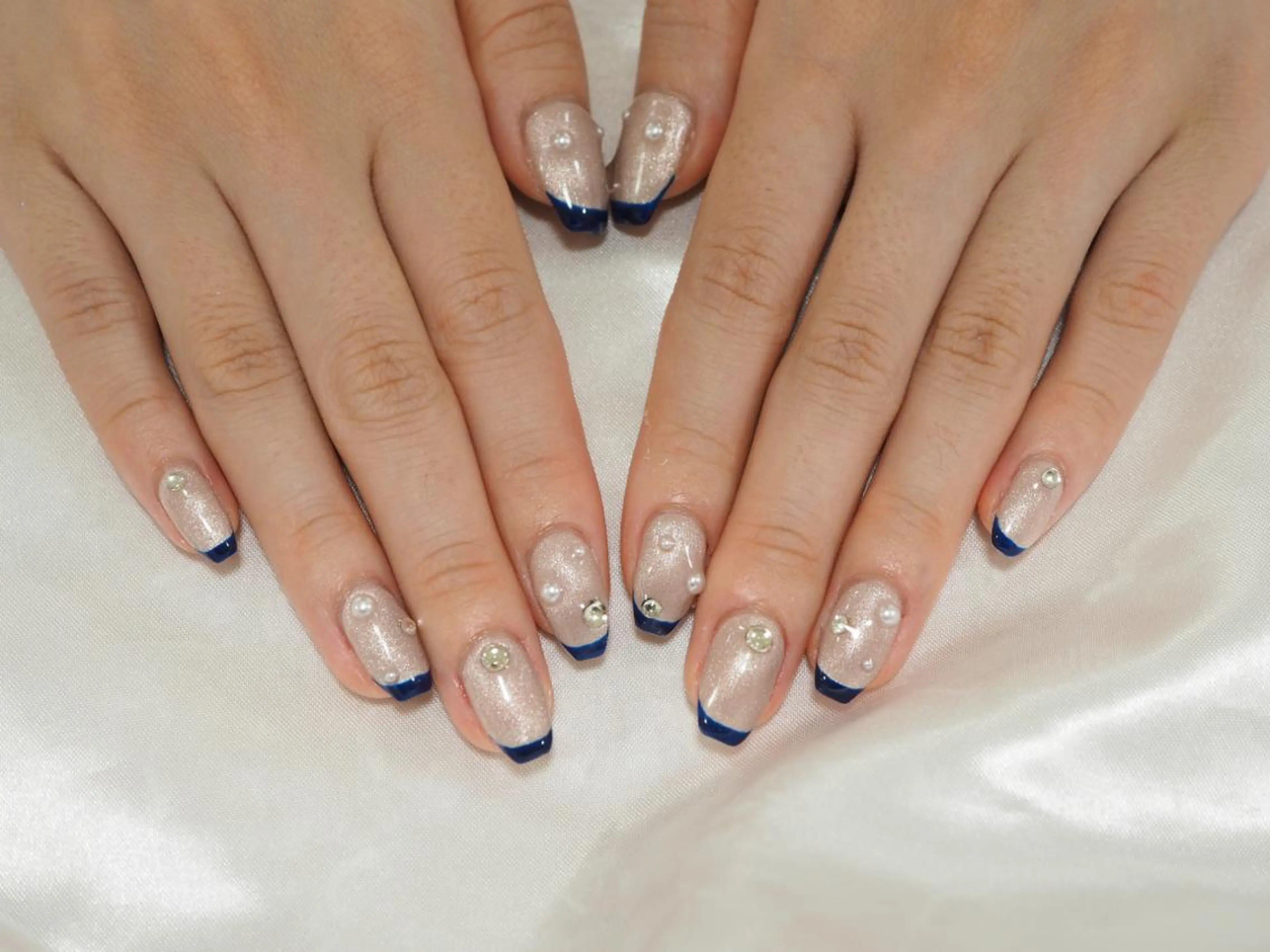 ネイル 魚谷 日菜のネイルデザイン