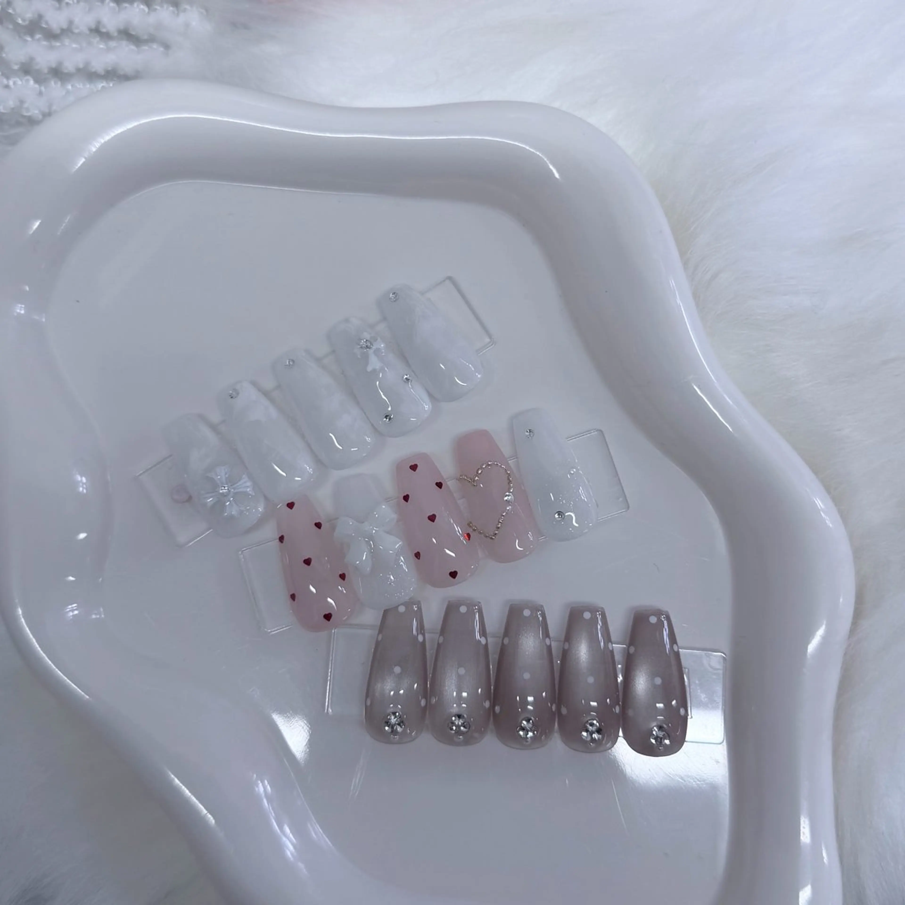 ネイル ハンドネイル ︎✧韓国/ワンホン myu︎✧のネイルデザイン