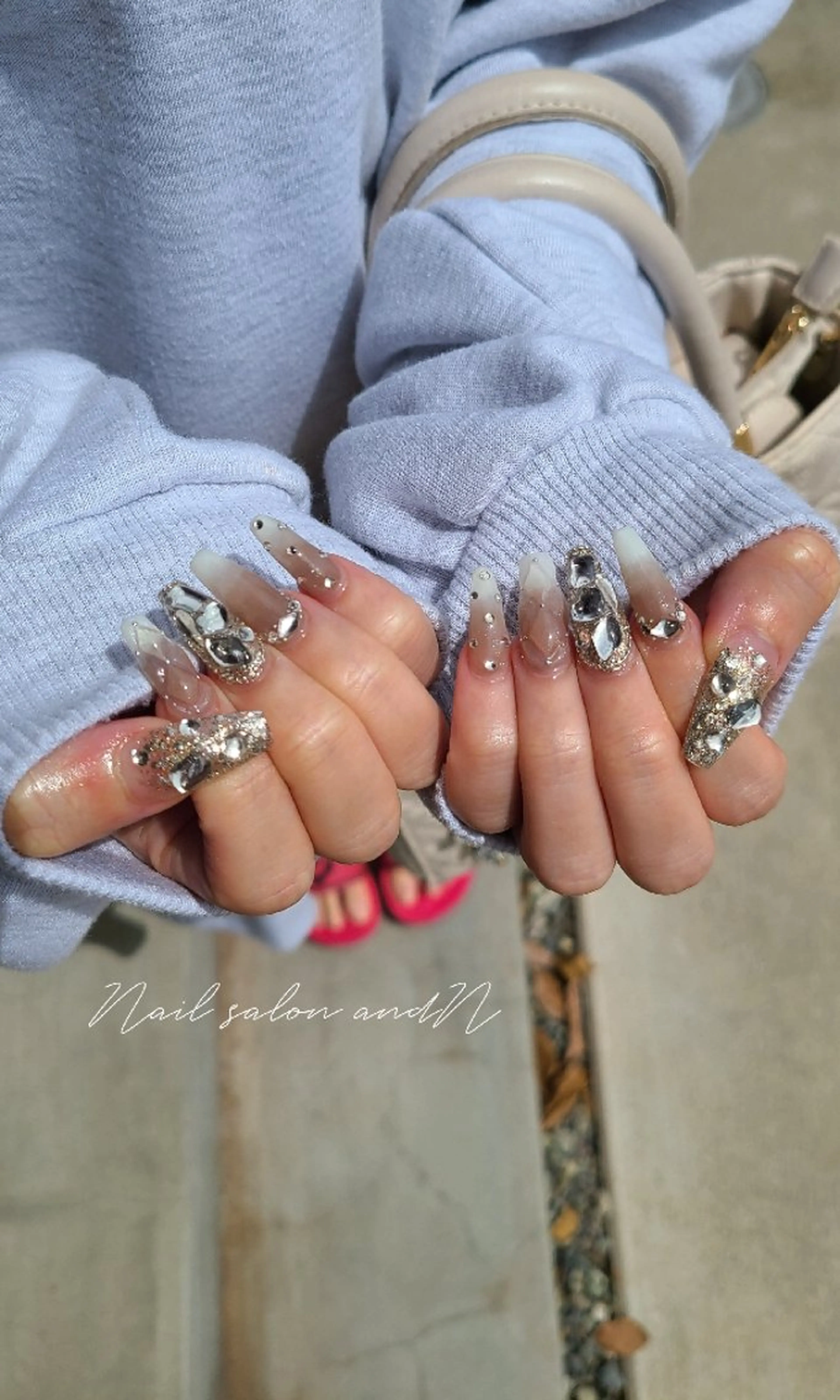 ネイル and Nのネイルデザイン