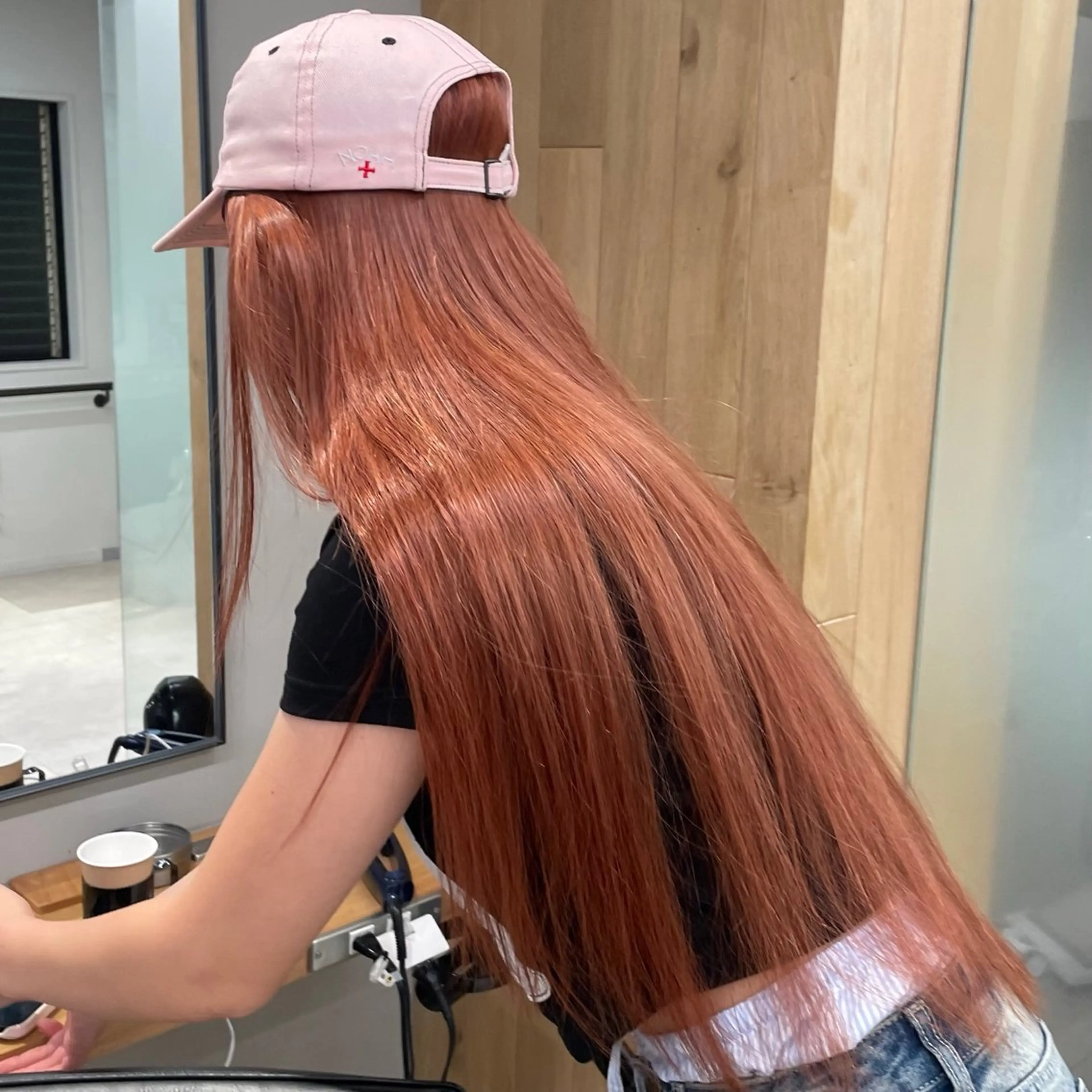 ロング ヘアカラー 盛れる透明感カラー・ momokaのヘアスタイル
