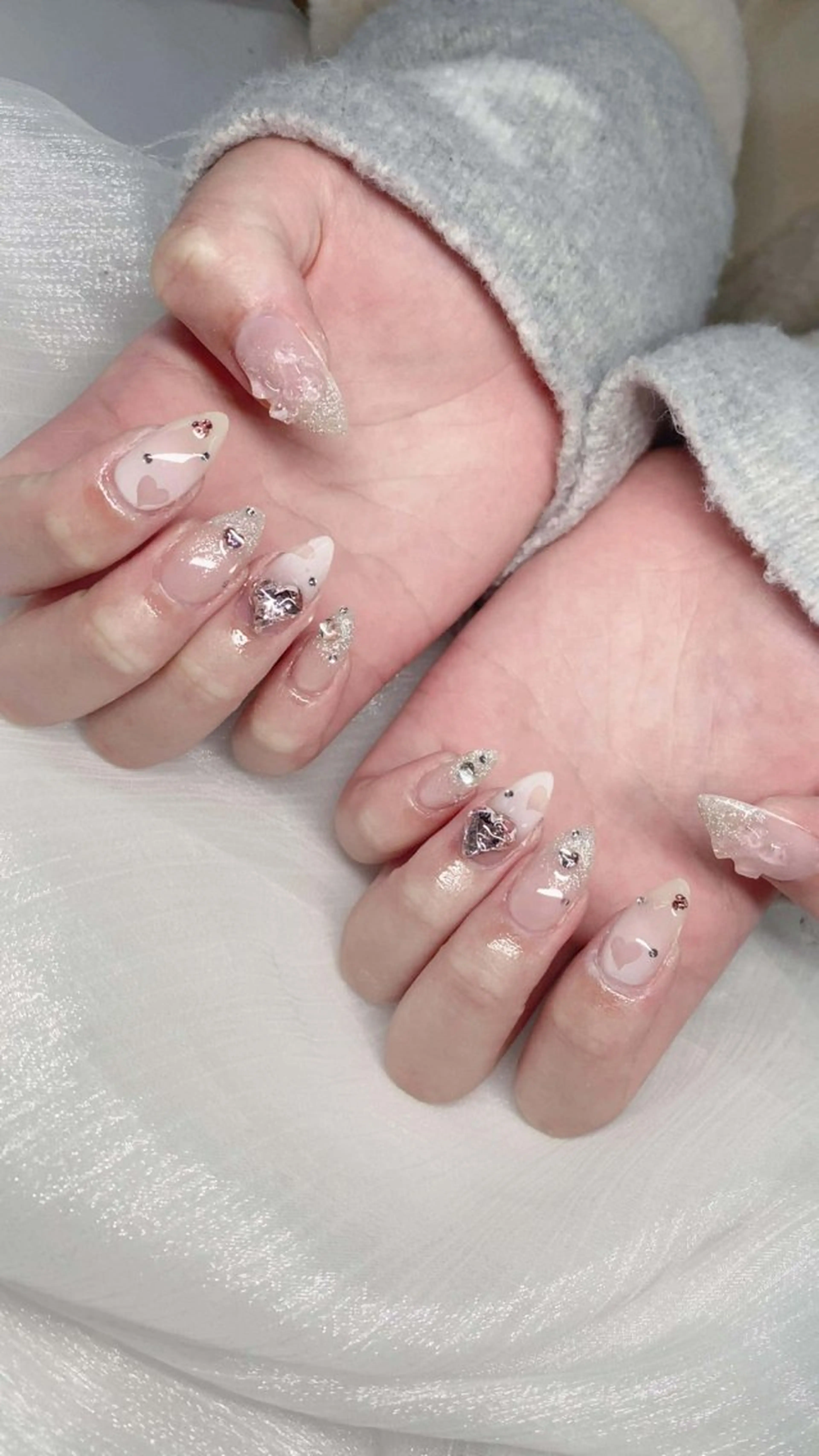 ネイル フレンチネイル グラデーション 韓国ネイル マグネットネイル ニュアンスネイル ハンドネイル Squen Nail 【持ち込みOK】のネイルデザイン