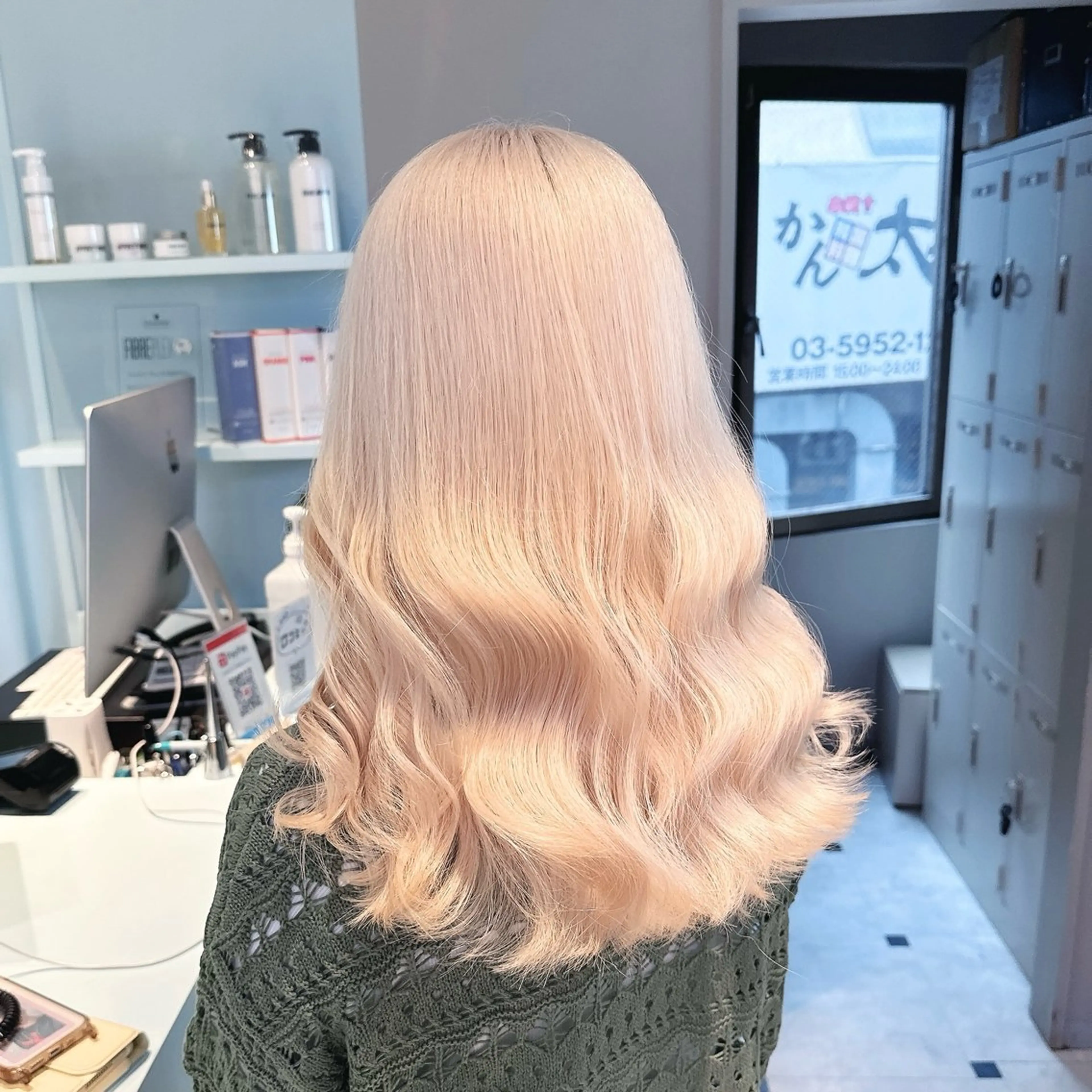 ロング トリートメント ツヤ髪ハイトーン💖 💫Hikaru💫のヘアスタイル