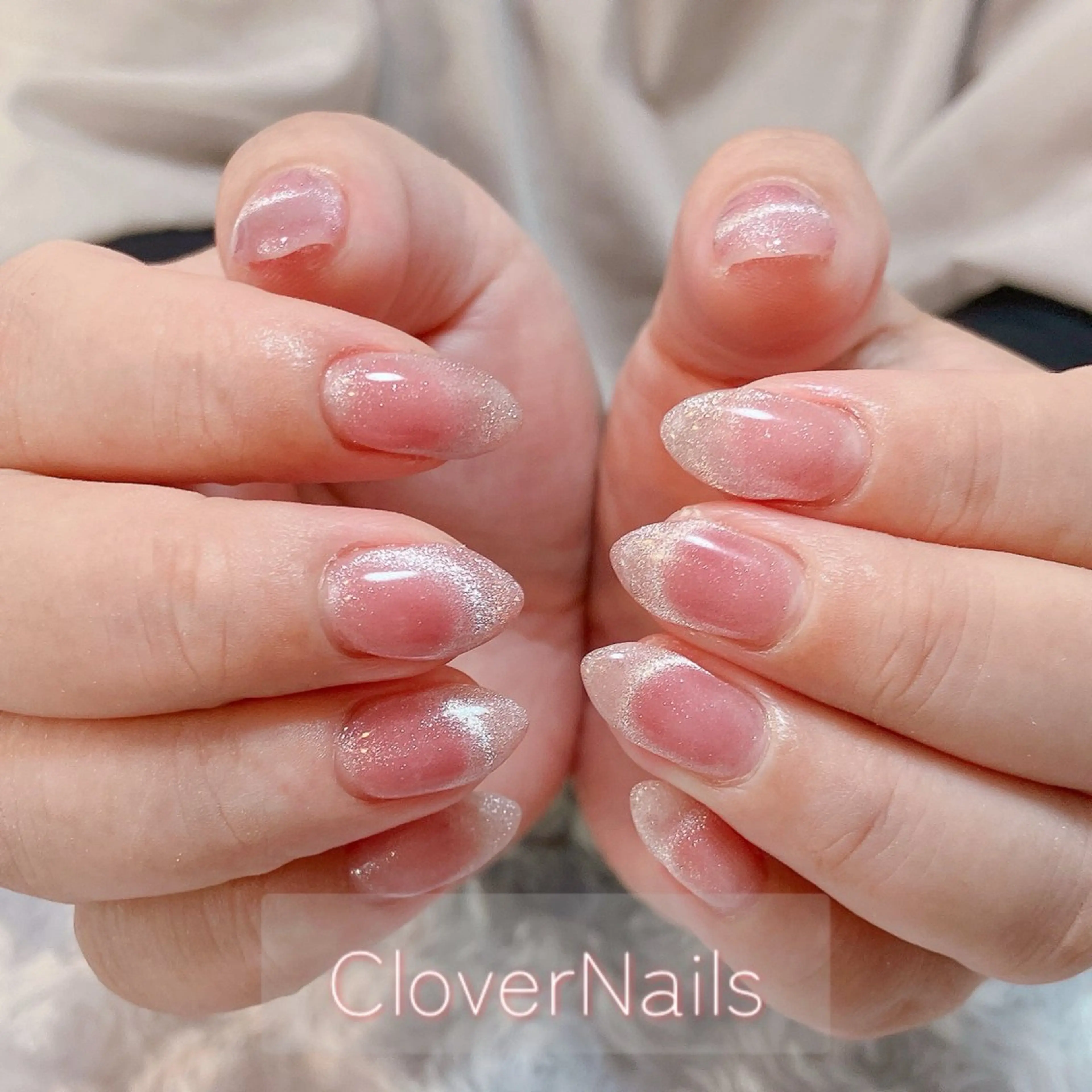 ネイル フレンチネイル マグネットネイル マグネットフレンチ オフィスネイル ワンカラーネイル ハンドネイル 自宅ネイルサロン クロバーネイルのネイルデザイン