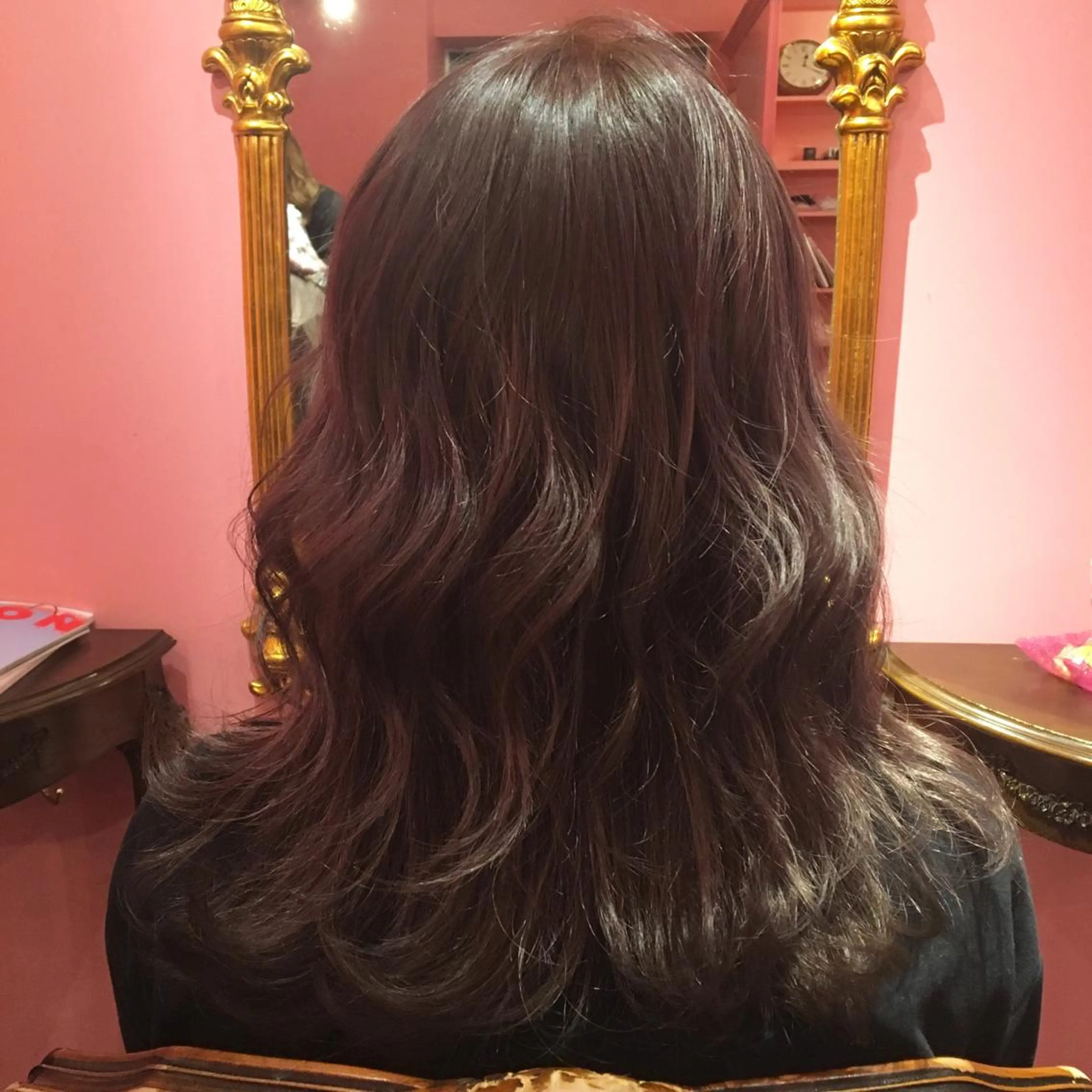 ミディアム カラー 門岡 ひかるのヘアスタイル