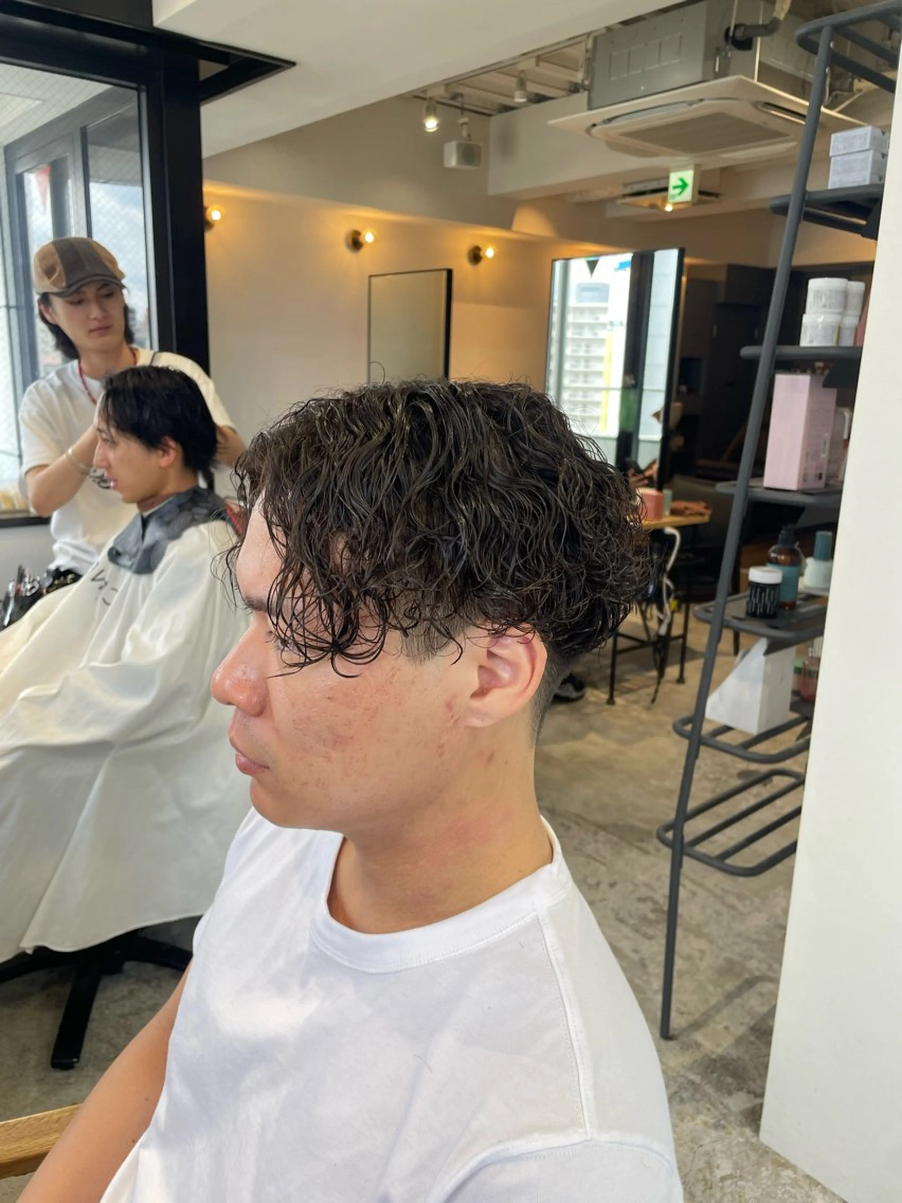パーマ メンズ メンズパーマ 波巻きパーマ スパイラルパーマ カット パーマ メンズパーマ梅田 ・川副史晶のヘアスタイル