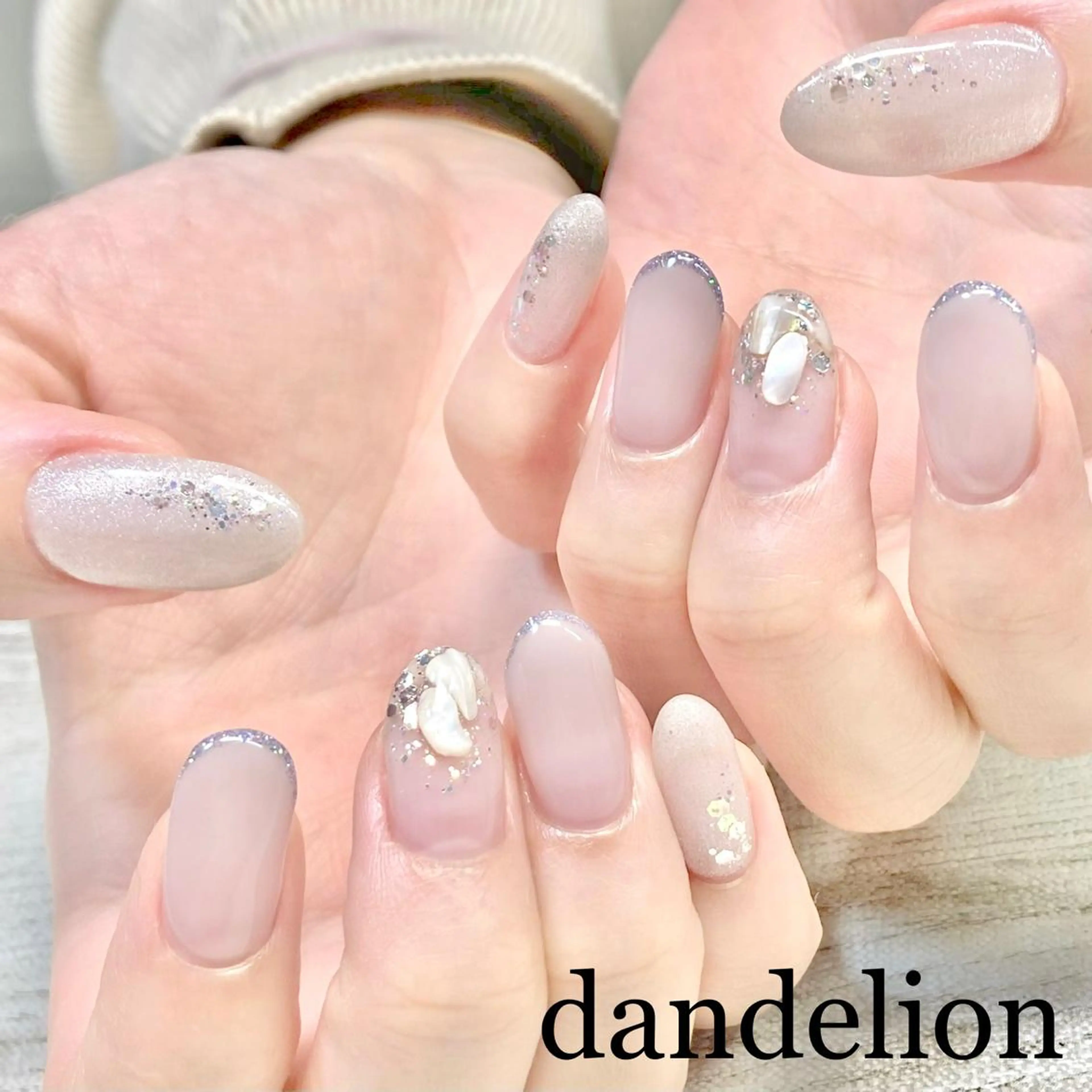 ネイル ハンドネイル ハンドケア dandelion ダンデライオンのネイルデザイン