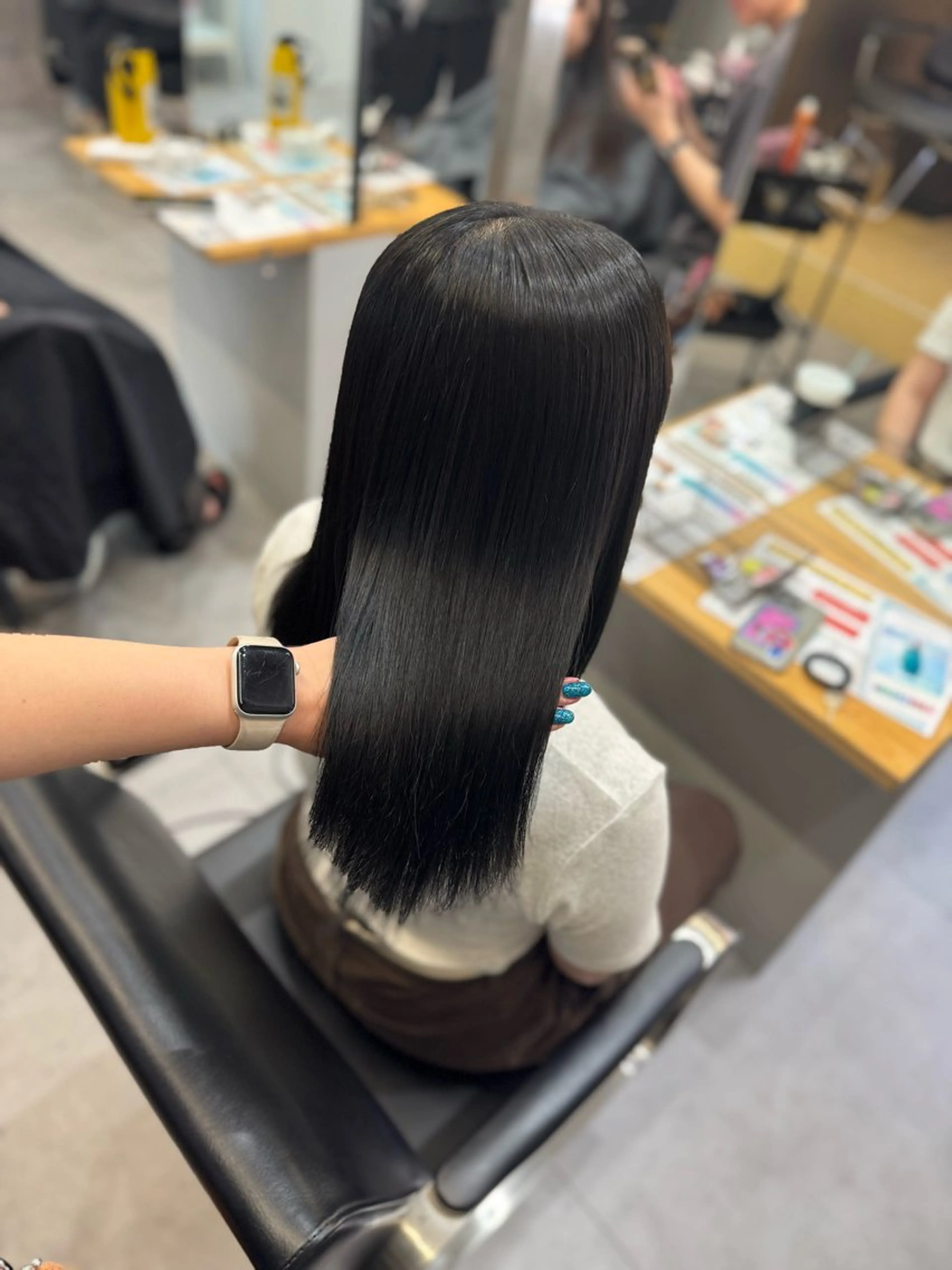 【ご新規様限定🩷】酸性ストレート+カット（ボブ、レイヤーのみ）+資生堂サブリミック3stepトリートメントの写真