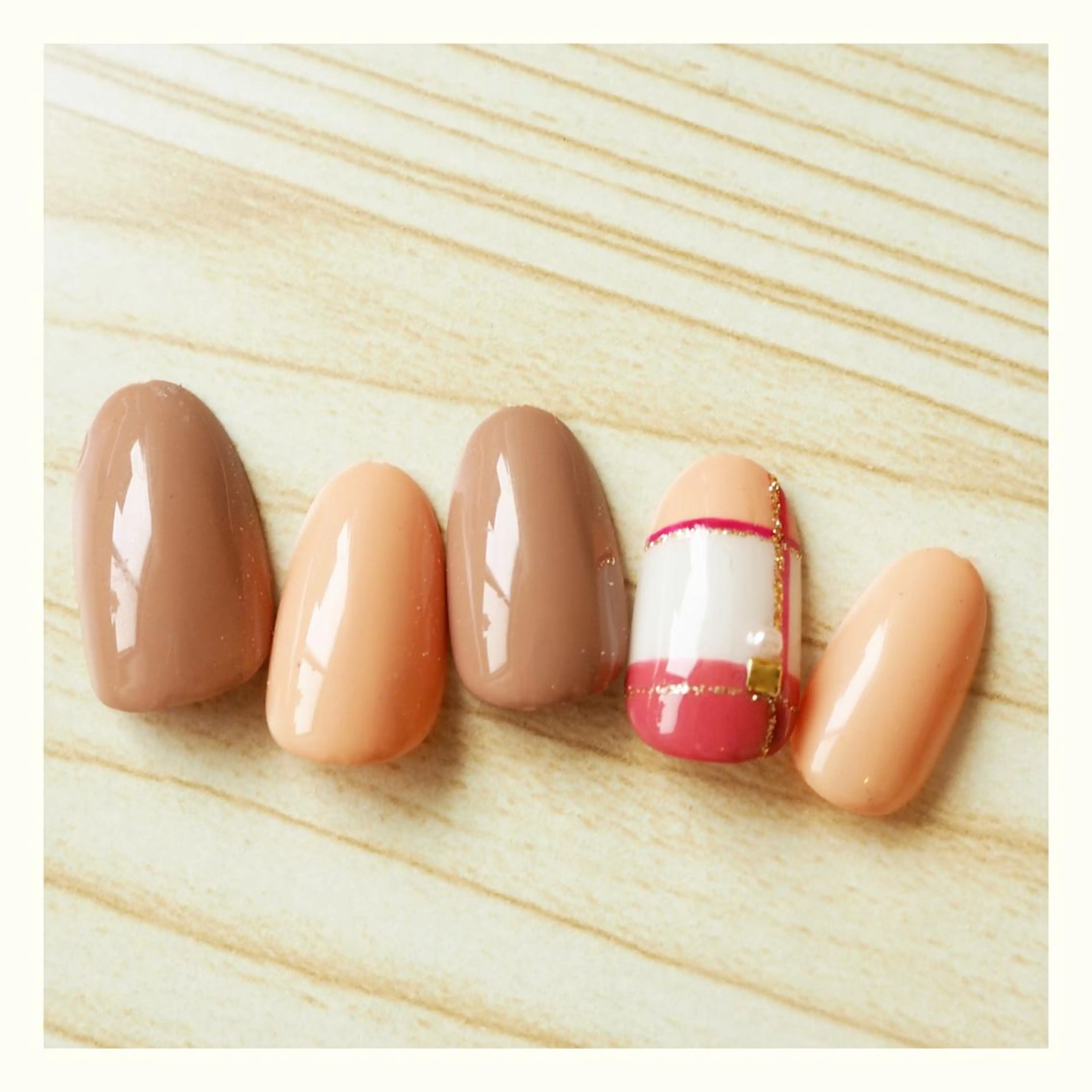 ネイル おうちのネイルサロン　konpeiTou〜こんぺいとう〜所属・おうちのネイルサロン KonpeiTouのネイルデザイン