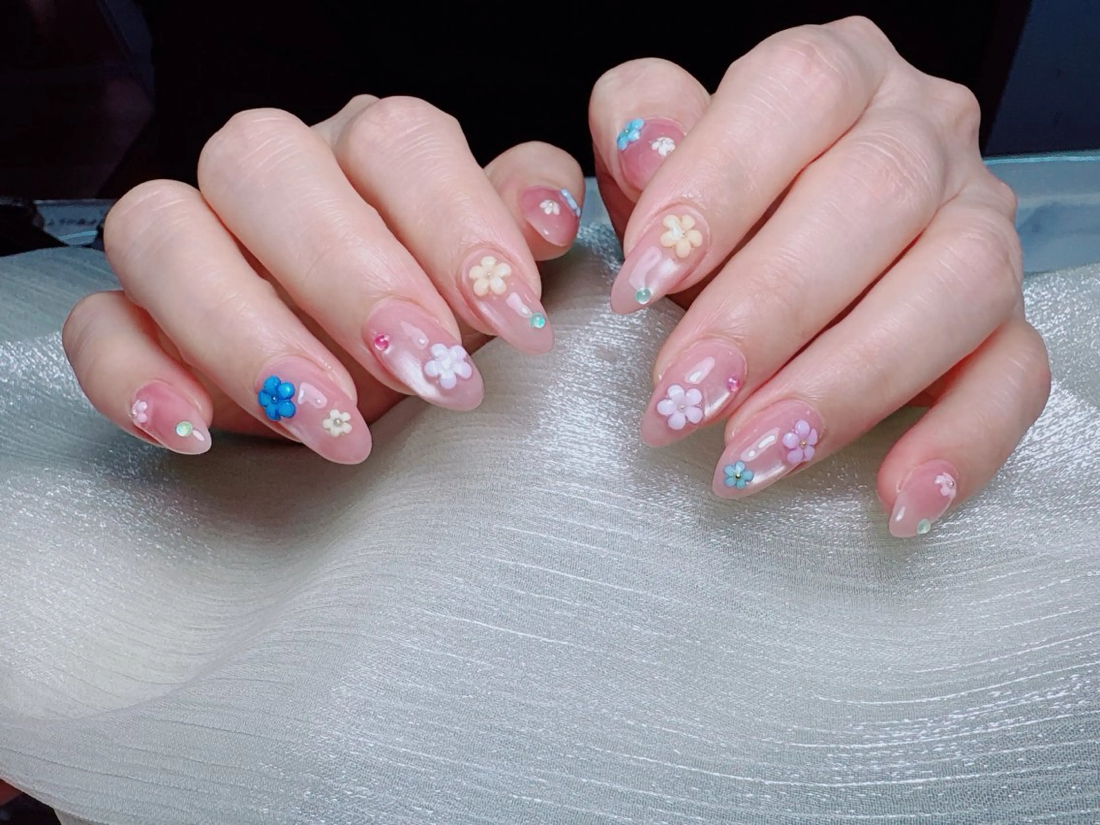 ネイル ハンドネイル ユーシーネイルサロン 池田公園店のネイルデザイン