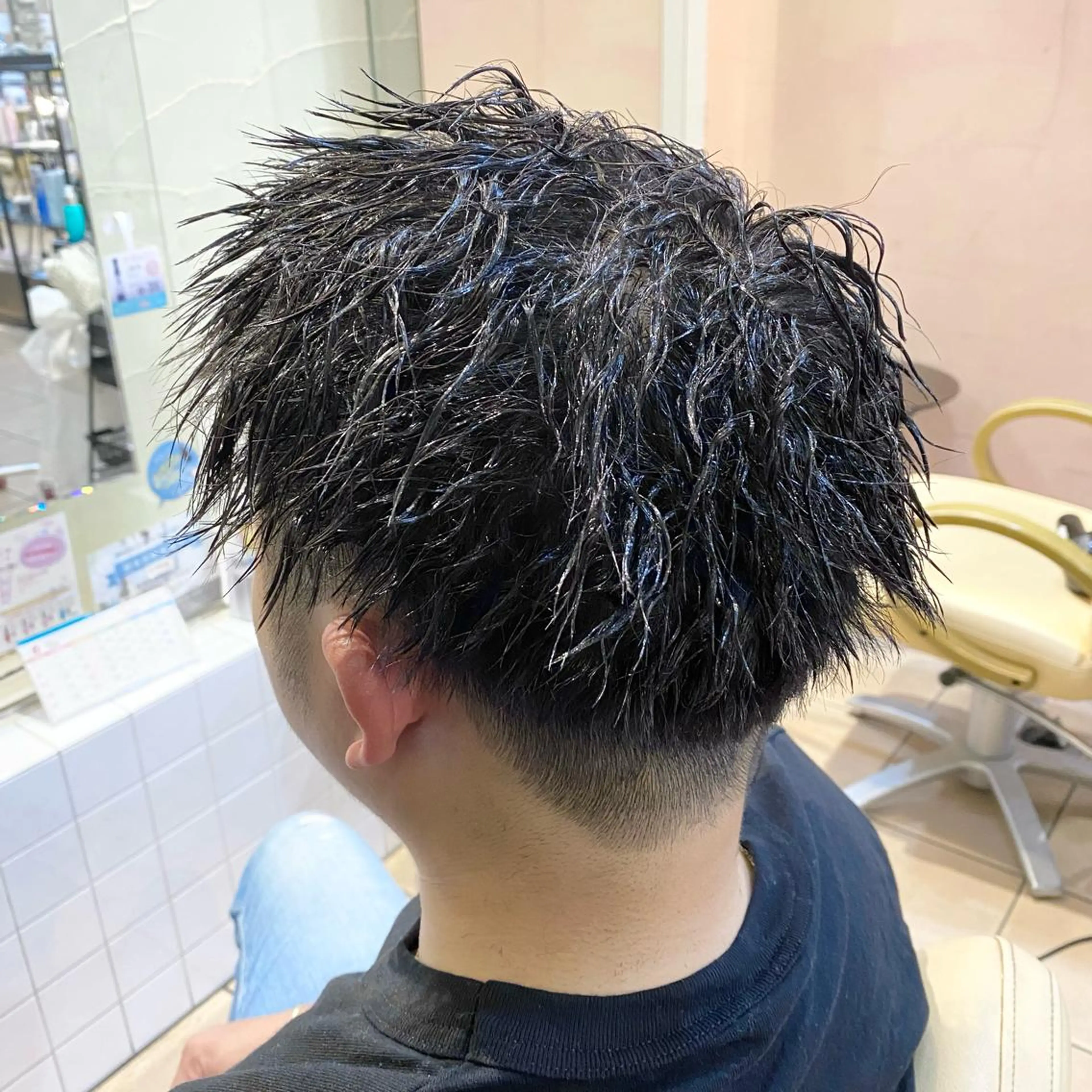 パーマ メンズ メンズパーマ メンズツイストパーマ ツイストパーマ エクステ指名No1 🧡AYUMIのヘアスタイル